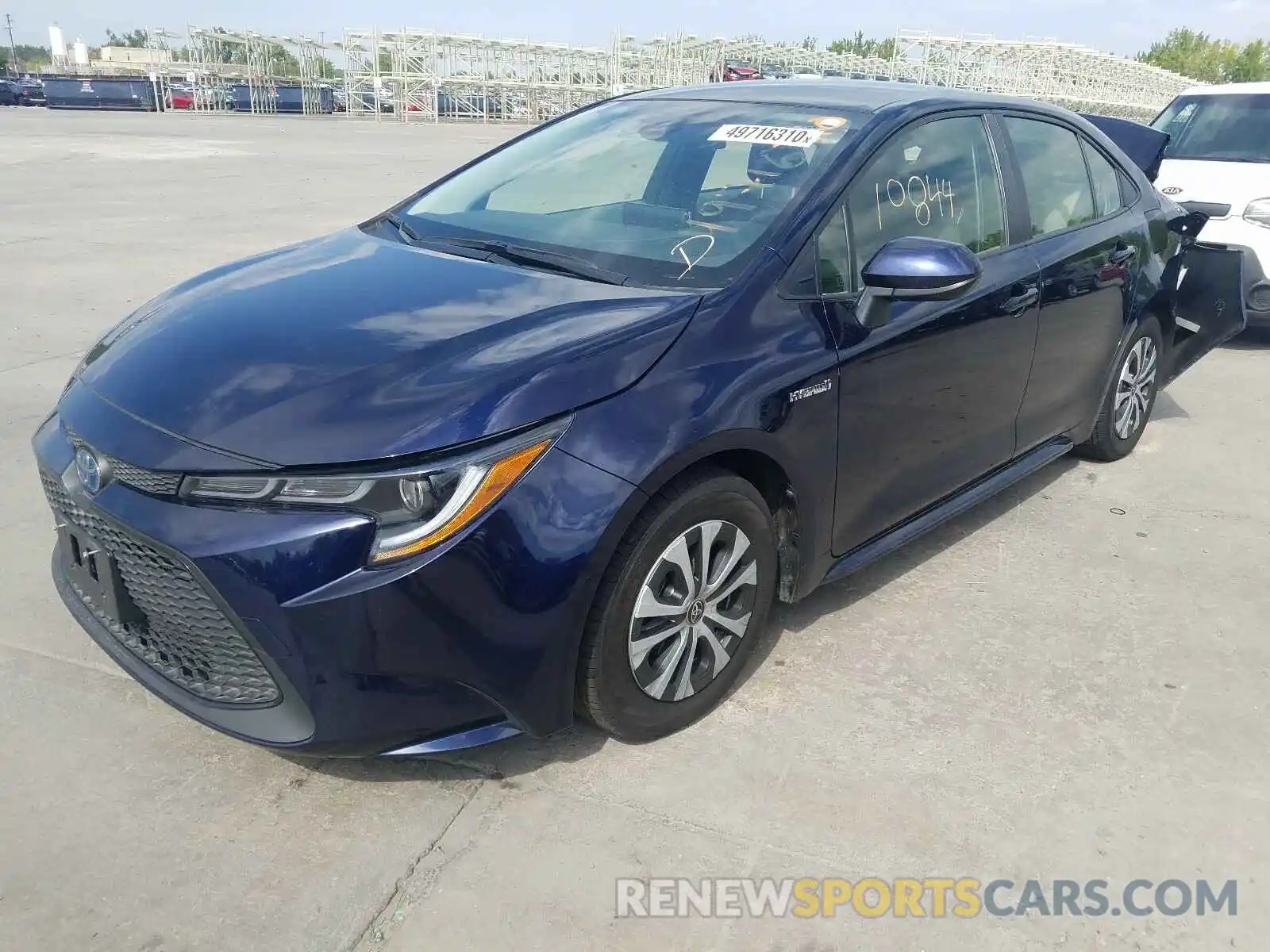 2 Photograph of a damaged car JTDEBRBE0LJ013651 TOYOTA COROLLA 2020