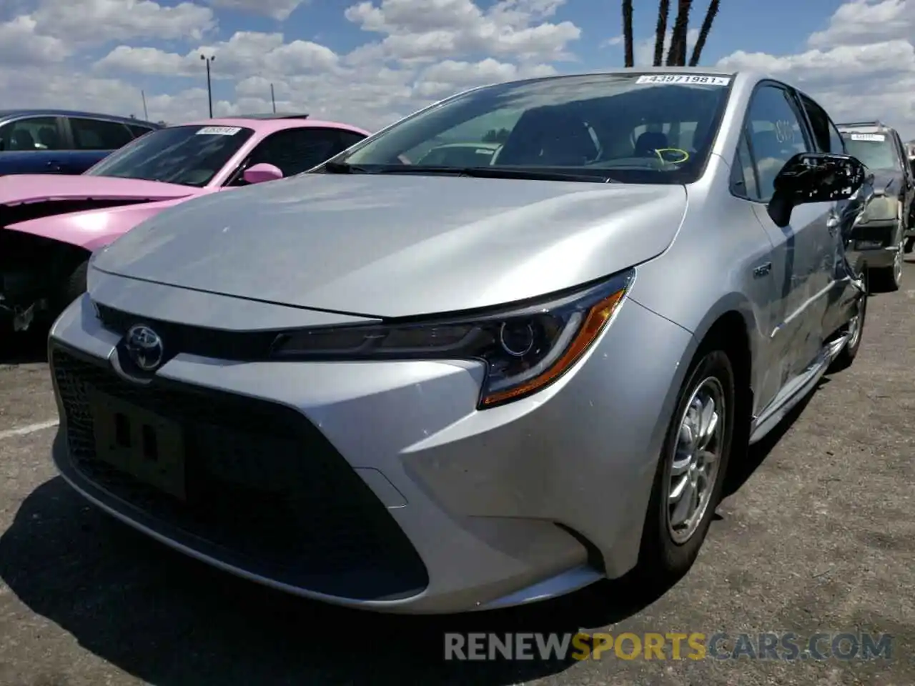 2 Photograph of a damaged car JTDEBRBE0LJ014900 TOYOTA COROLLA 2020