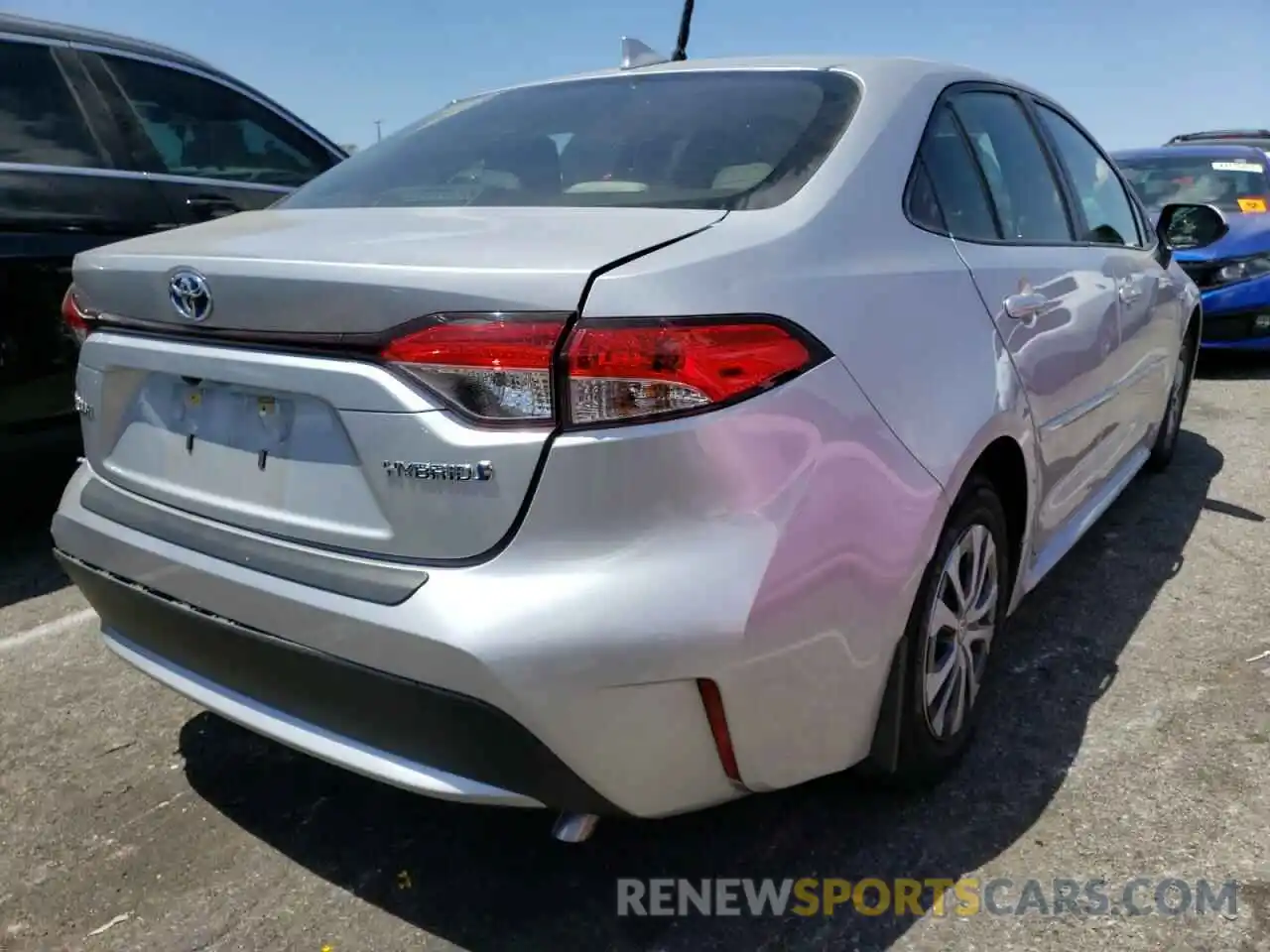 4 Photograph of a damaged car JTDEBRBE0LJ014900 TOYOTA COROLLA 2020