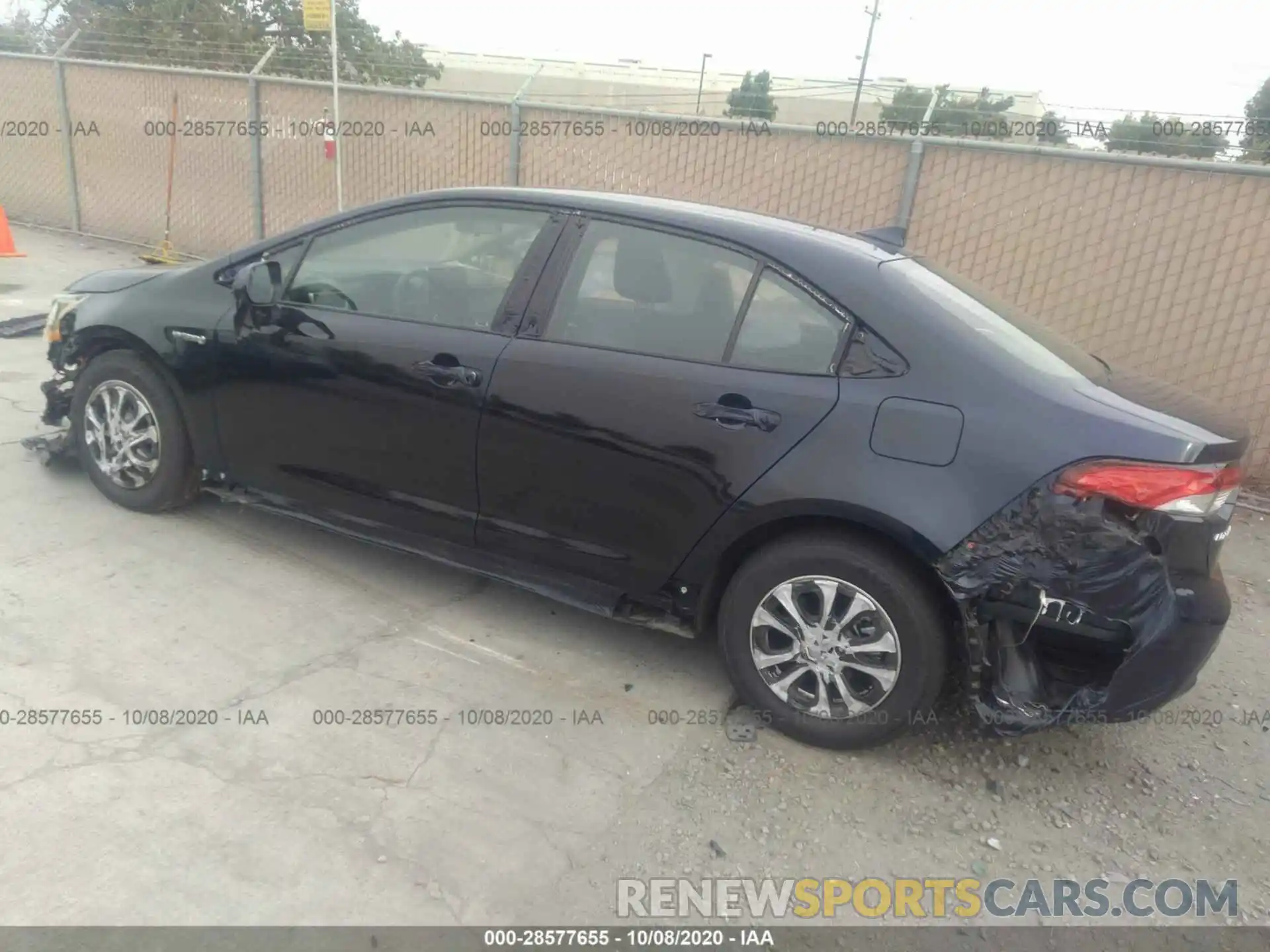 3 Photograph of a damaged car JTDEBRBE0LJ015030 TOYOTA COROLLA 2020