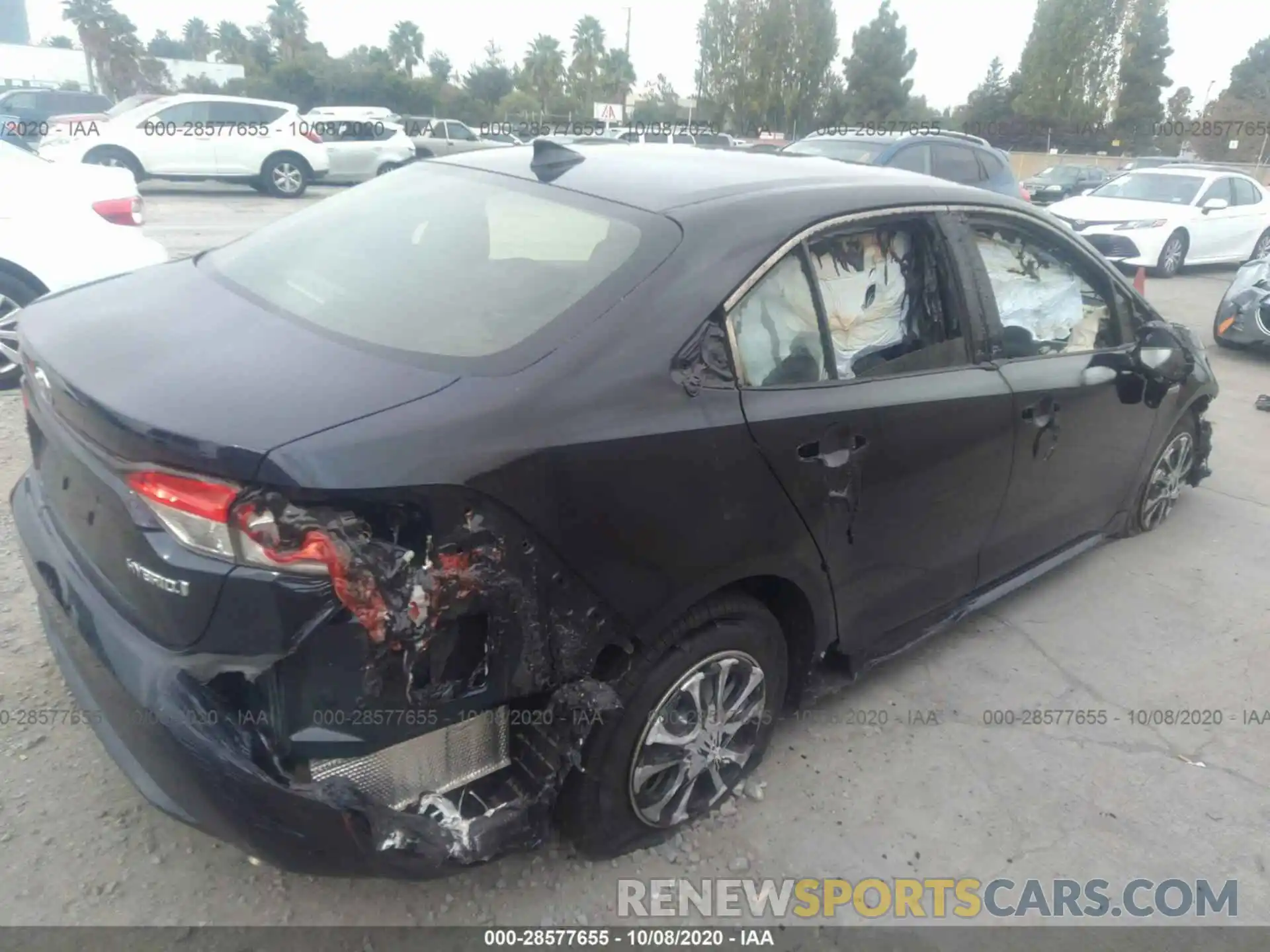 4 Photograph of a damaged car JTDEBRBE0LJ015030 TOYOTA COROLLA 2020