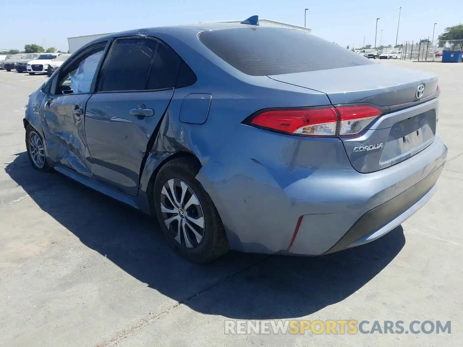 3 Photograph of a damaged car JTDEBRBE0LJ016680 TOYOTA COROLLA 2020