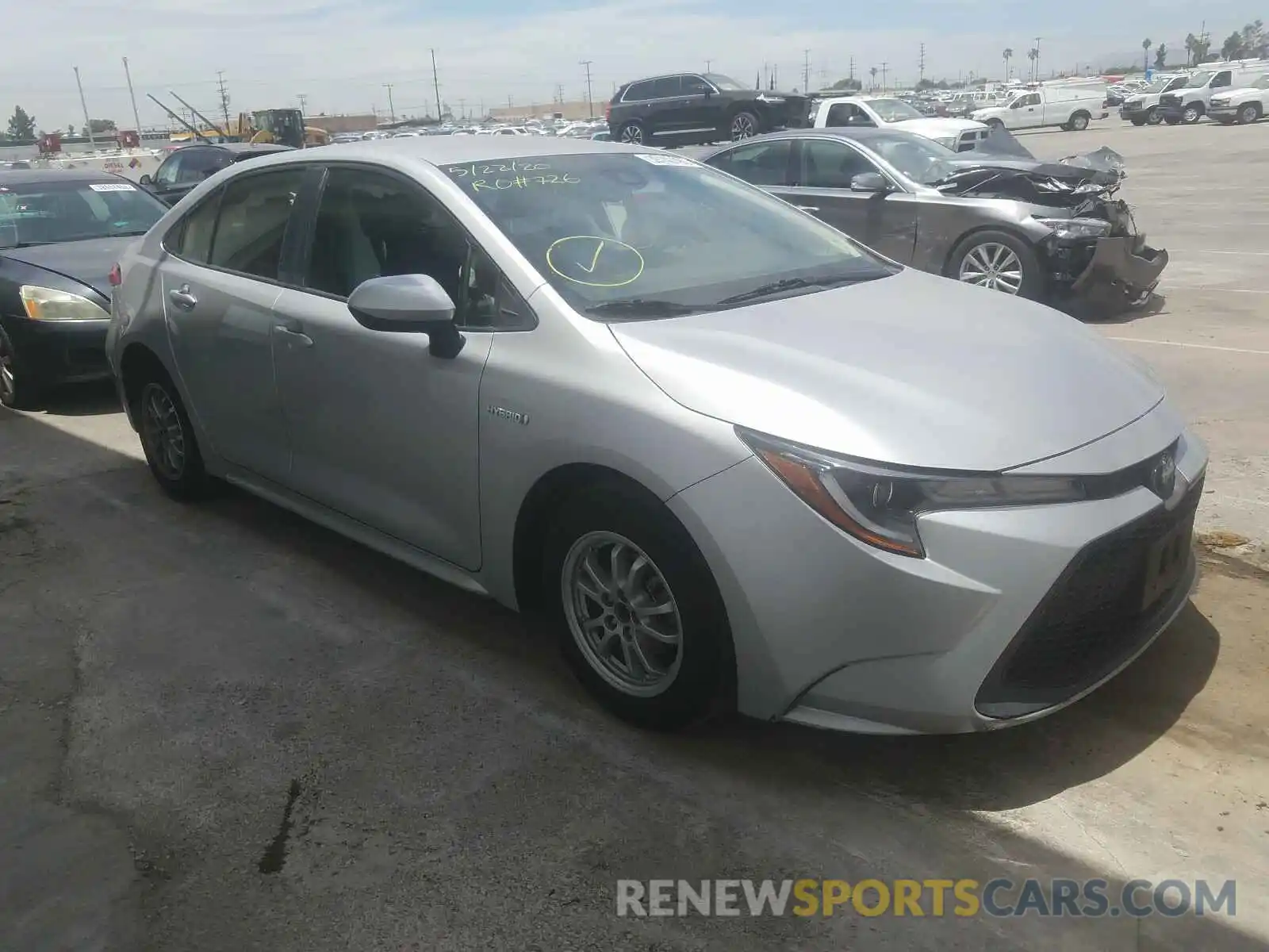 1 Photograph of a damaged car JTDEBRBE0LJ016873 TOYOTA COROLLA 2020