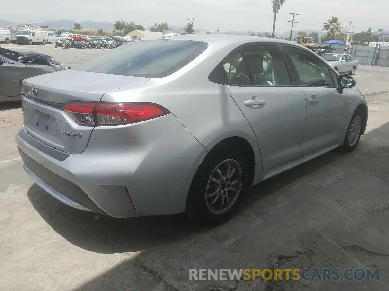 4 Photograph of a damaged car JTDEBRBE0LJ016873 TOYOTA COROLLA 2020