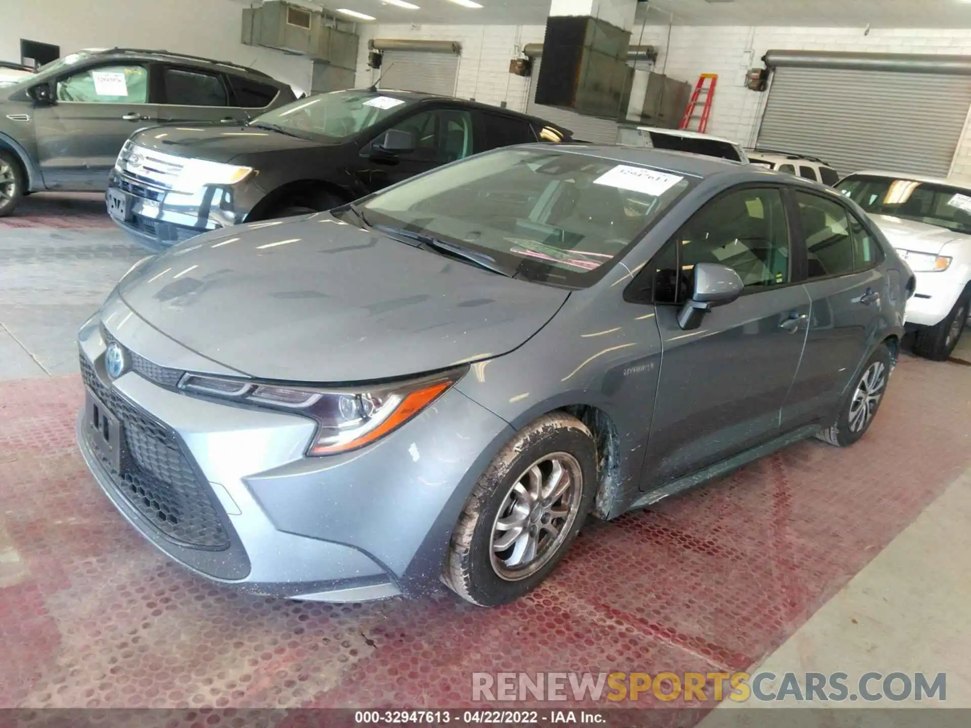 2 Photograph of a damaged car JTDEBRBE0LJ017330 TOYOTA COROLLA 2020