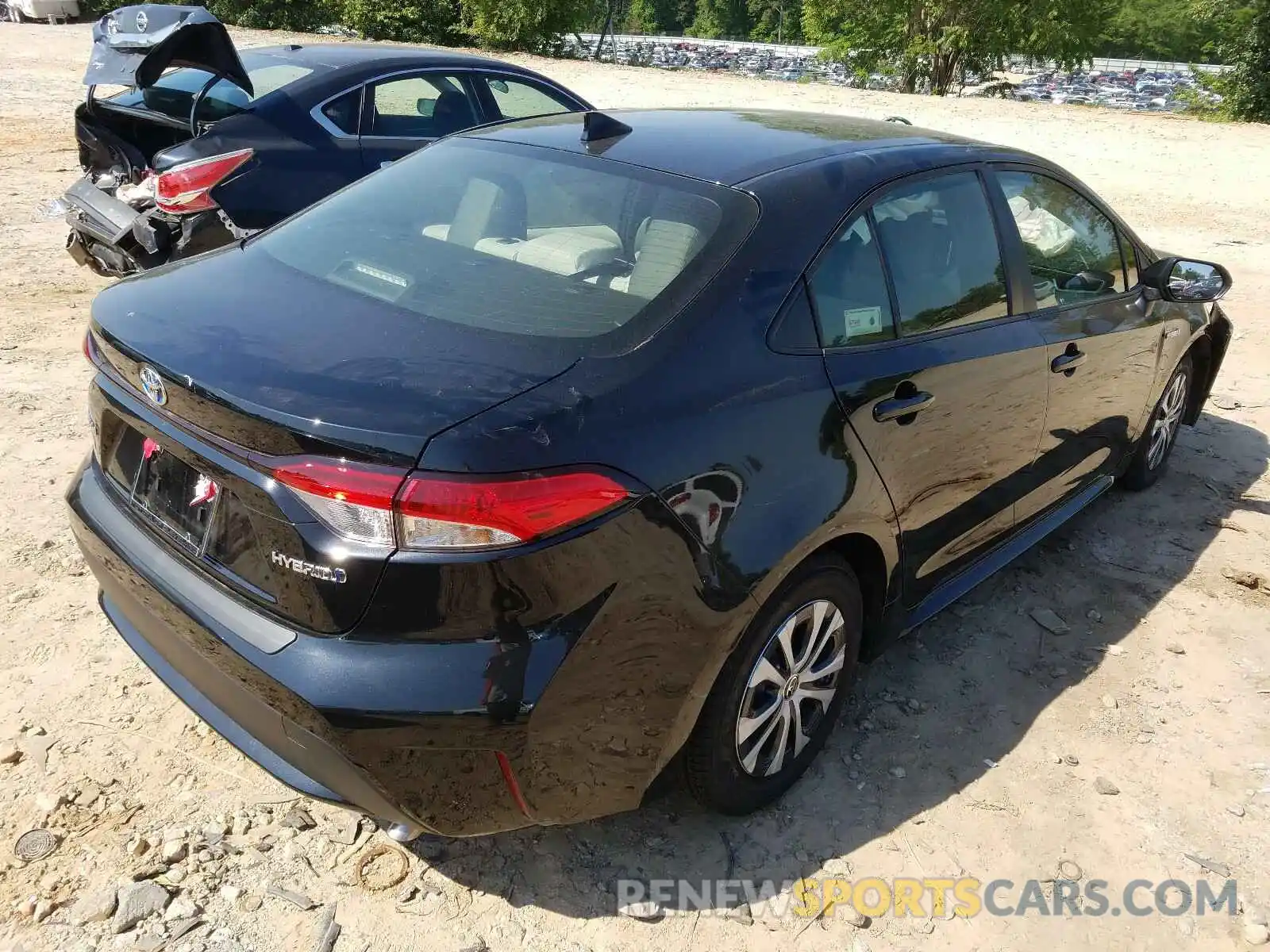 4 Photograph of a damaged car JTDEBRBE0LJ017361 TOYOTA COROLLA 2020