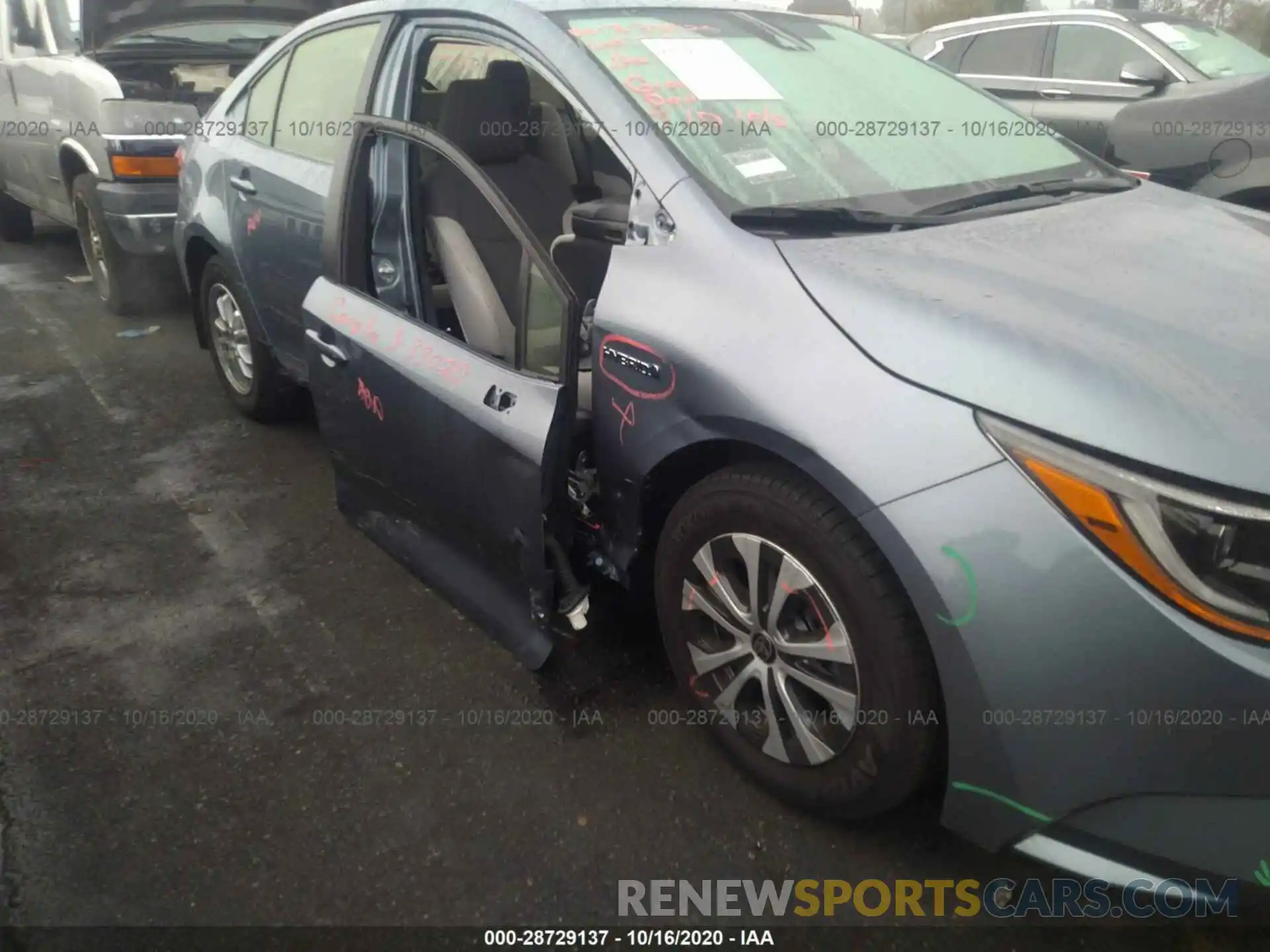 6 Photograph of a damaged car JTDEBRBE0LJ018610 TOYOTA COROLLA 2020