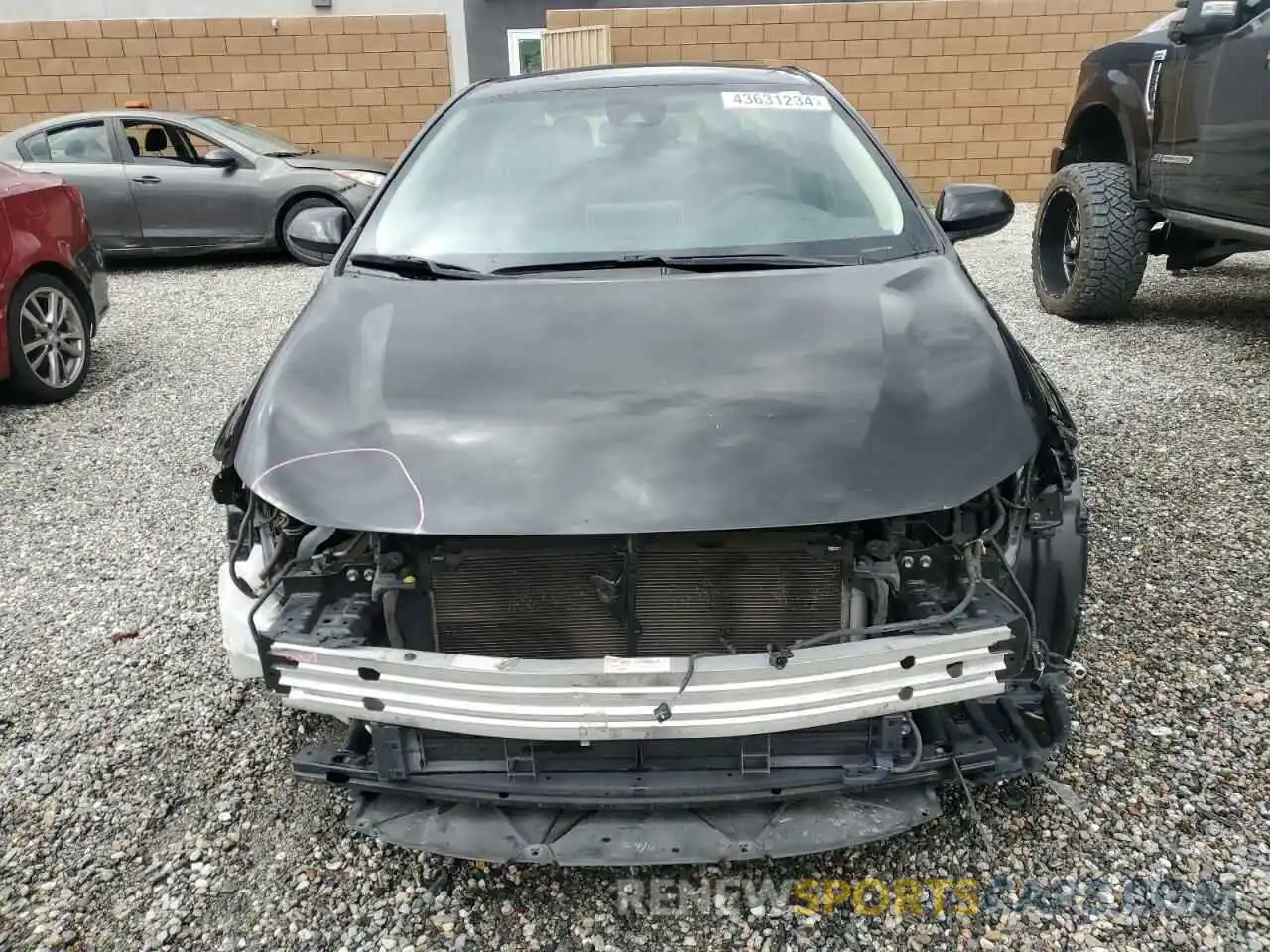 5 Photograph of a damaged car JTDEBRBE0LJ019224 TOYOTA COROLLA 2020