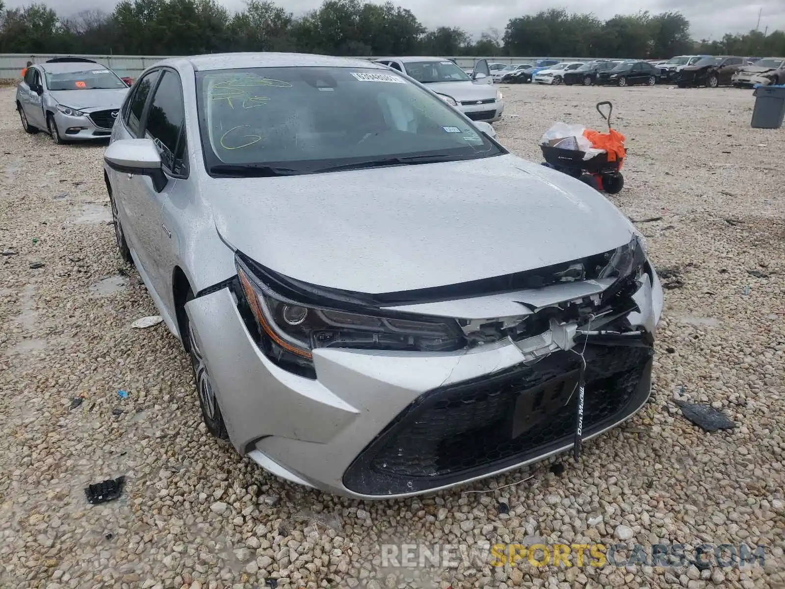 1 Photograph of a damaged car JTDEBRBE0LJ021037 TOYOTA COROLLA 2020