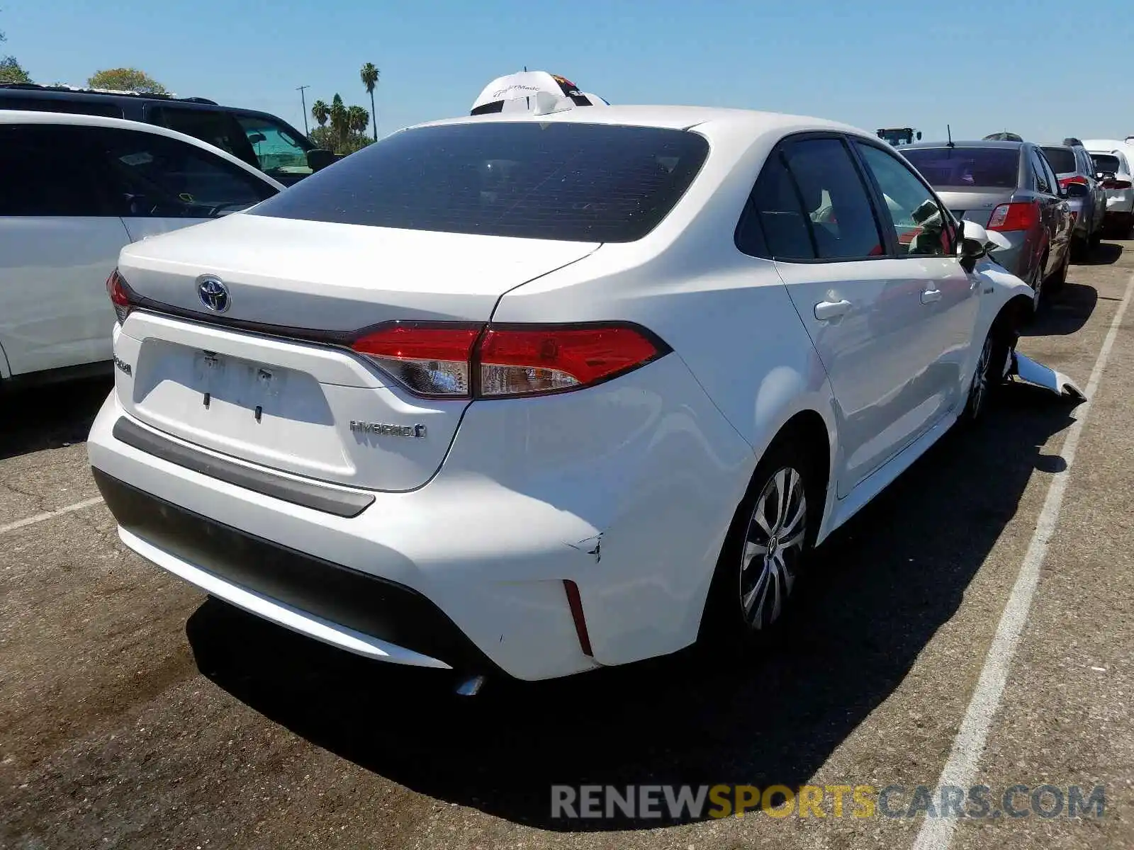 4 Photograph of a damaged car JTDEBRBE0LJ022219 TOYOTA COROLLA 2020