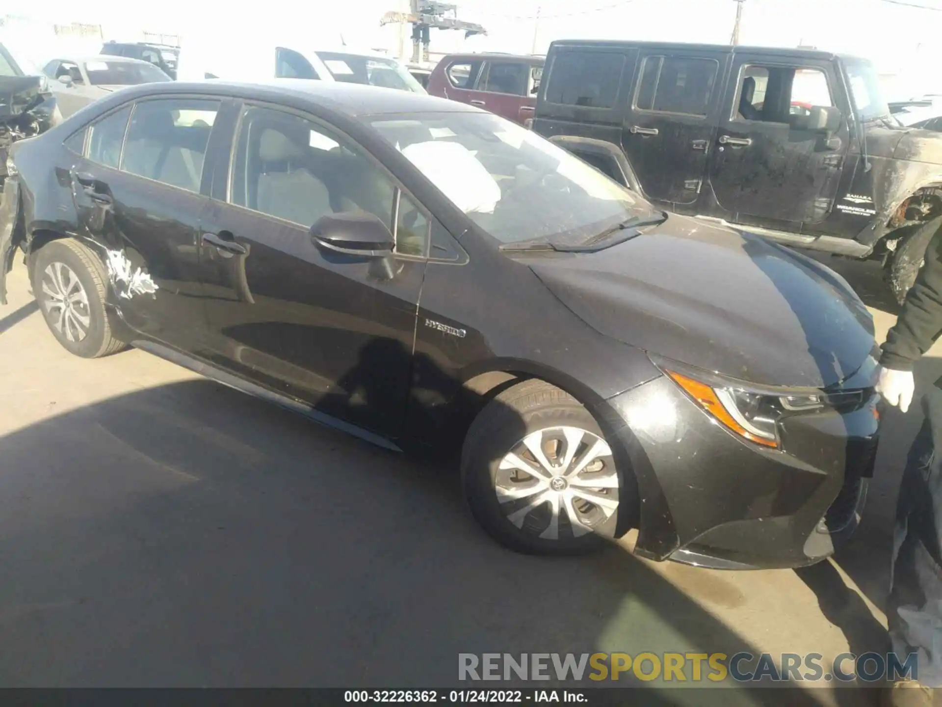 1 Photograph of a damaged car JTDEBRBE0LJ024150 TOYOTA COROLLA 2020