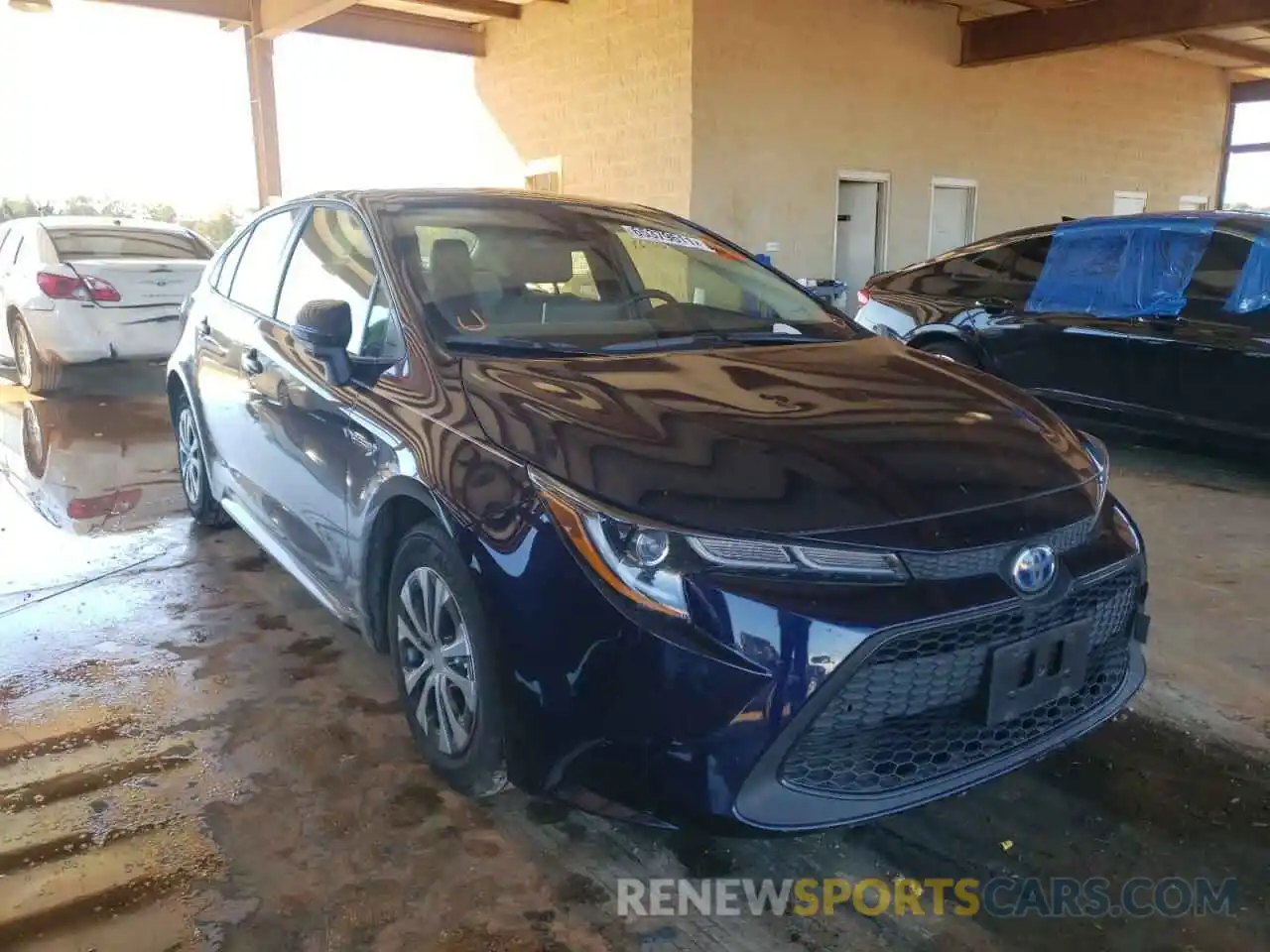 1 Photograph of a damaged car JTDEBRBE0LJ024293 TOYOTA COROLLA 2020