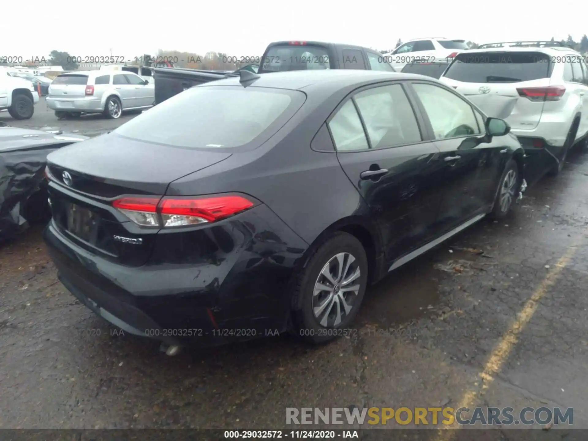 4 Photograph of a damaged car JTDEBRBE0LJ025024 TOYOTA COROLLA 2020