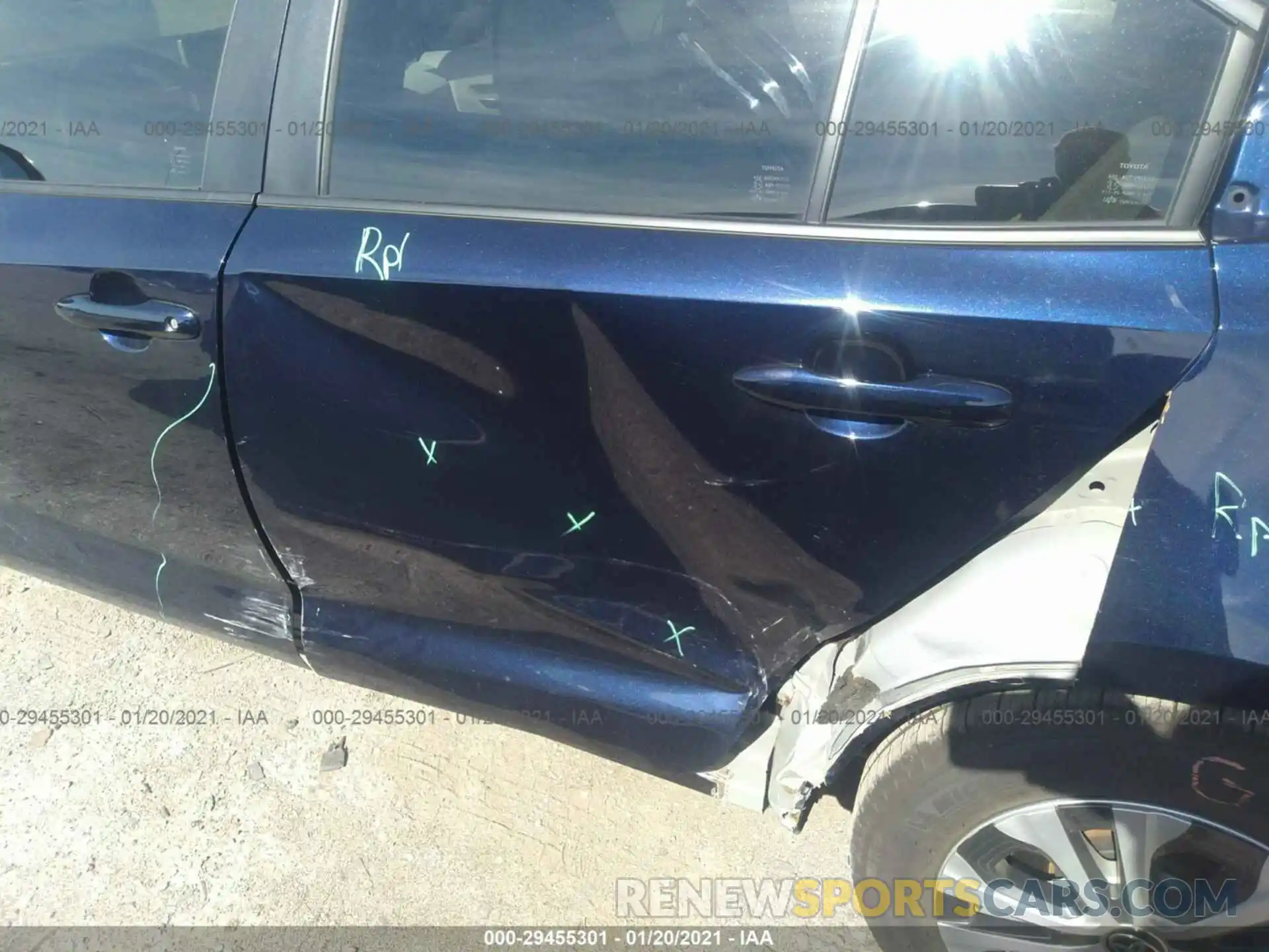 6 Photograph of a damaged car JTDEBRBE0LJ026027 TOYOTA COROLLA 2020