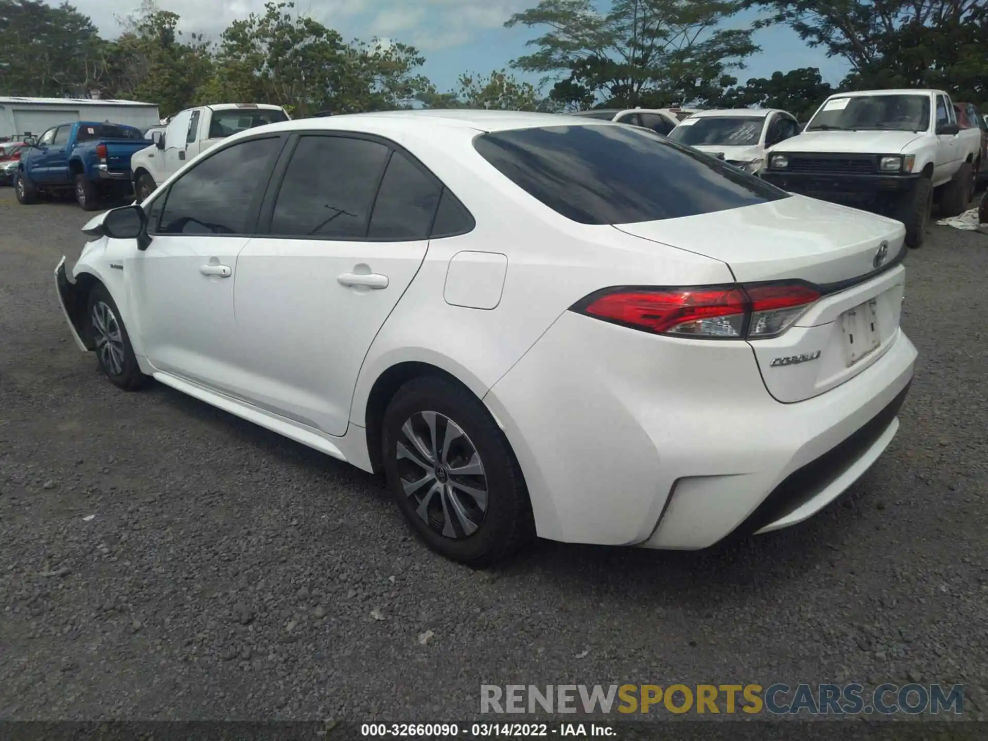 3 Photograph of a damaged car JTDEBRBE0LJ026481 TOYOTA COROLLA 2020