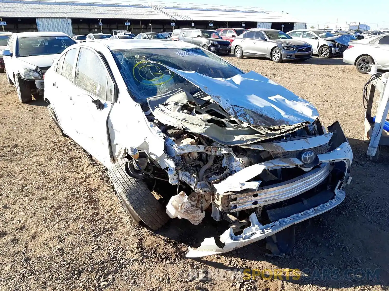 9 Photograph of a damaged car JTDEBRBE0LJ029851 TOYOTA COROLLA 2020