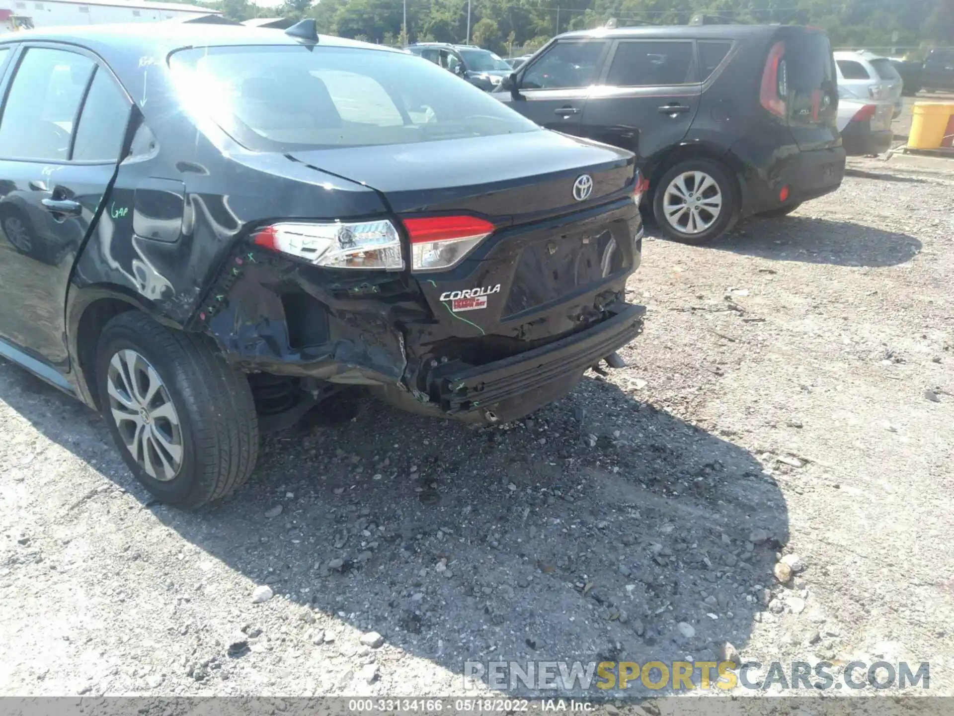 6 Photograph of a damaged car JTDEBRBE0LJ030868 TOYOTA COROLLA 2020