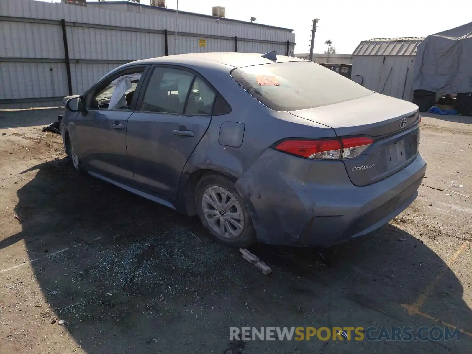 3 Photograph of a damaged car JTDEBRBE1LJ001895 TOYOTA COROLLA 2020