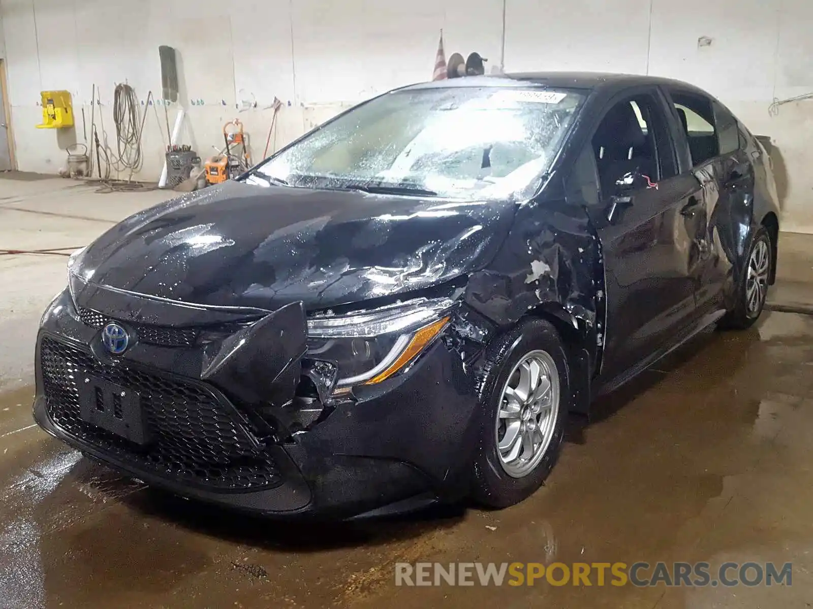 2 Photograph of a damaged car JTDEBRBE1LJ001914 TOYOTA COROLLA 2020