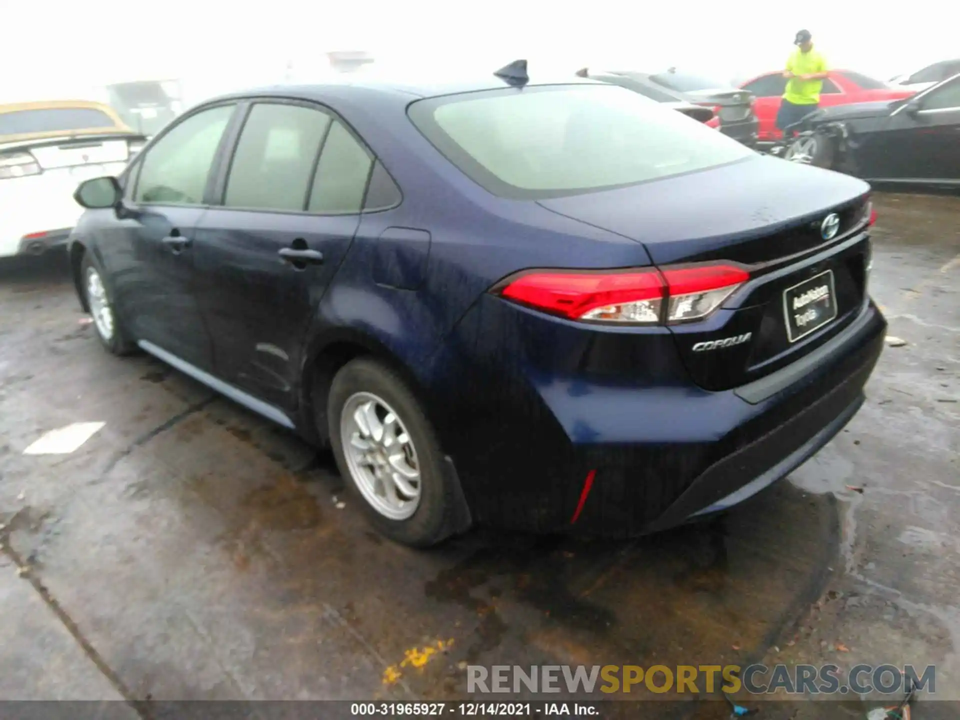 3 Photograph of a damaged car JTDEBRBE1LJ003176 TOYOTA COROLLA 2020