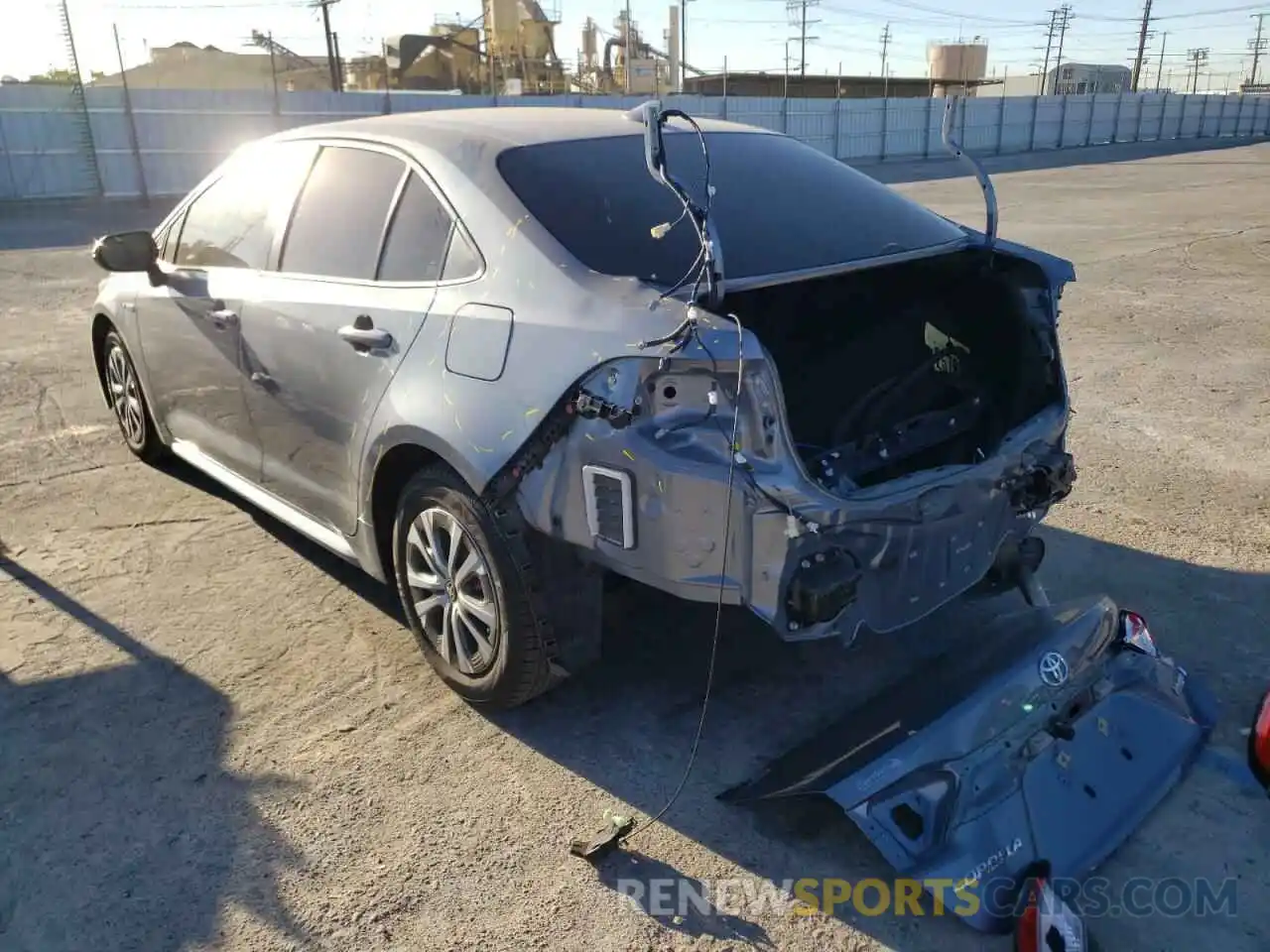 3 Photograph of a damaged car JTDEBRBE1LJ003419 TOYOTA COROLLA 2020