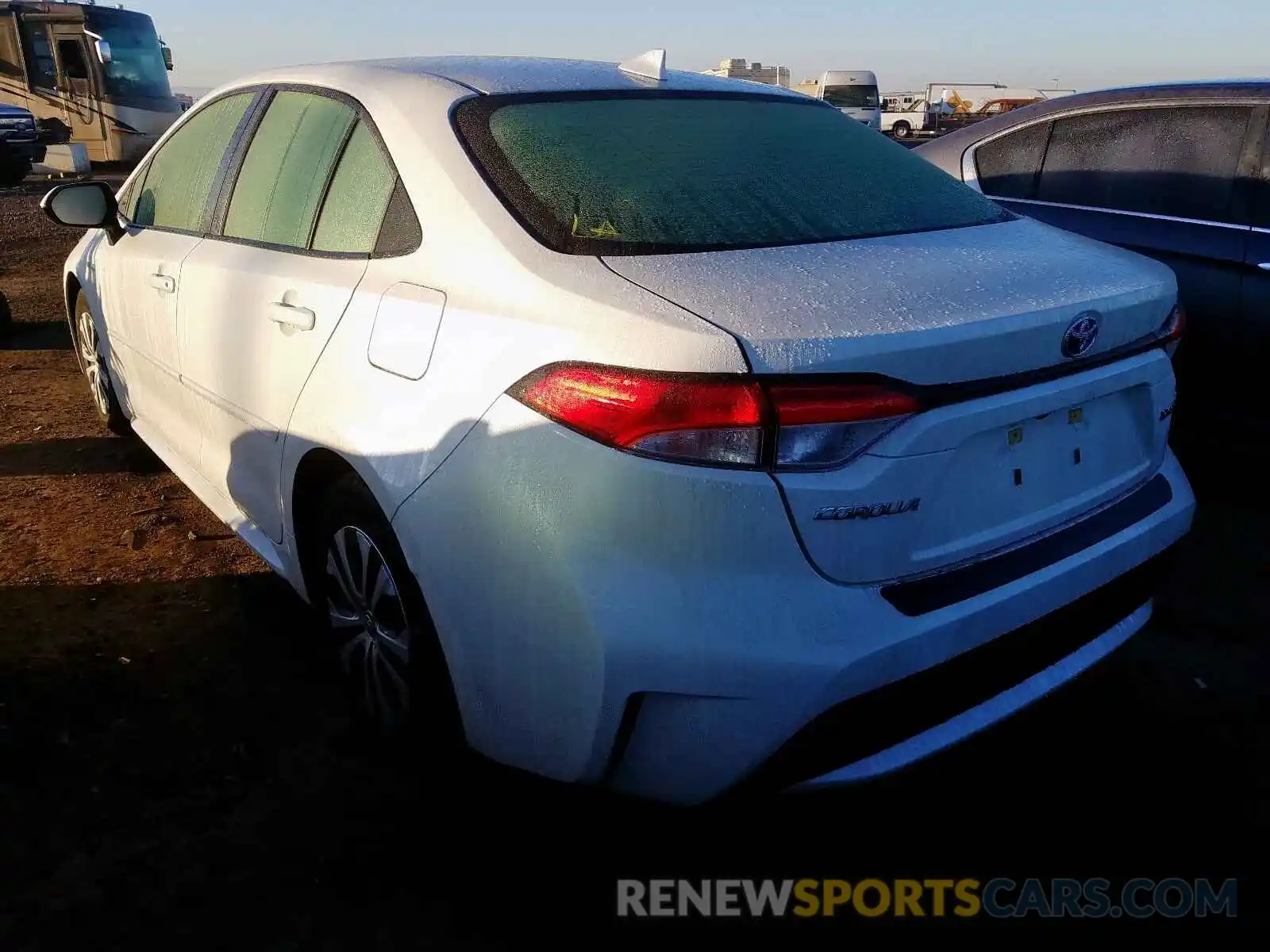 3 Photograph of a damaged car JTDEBRBE1LJ004117 TOYOTA COROLLA 2020