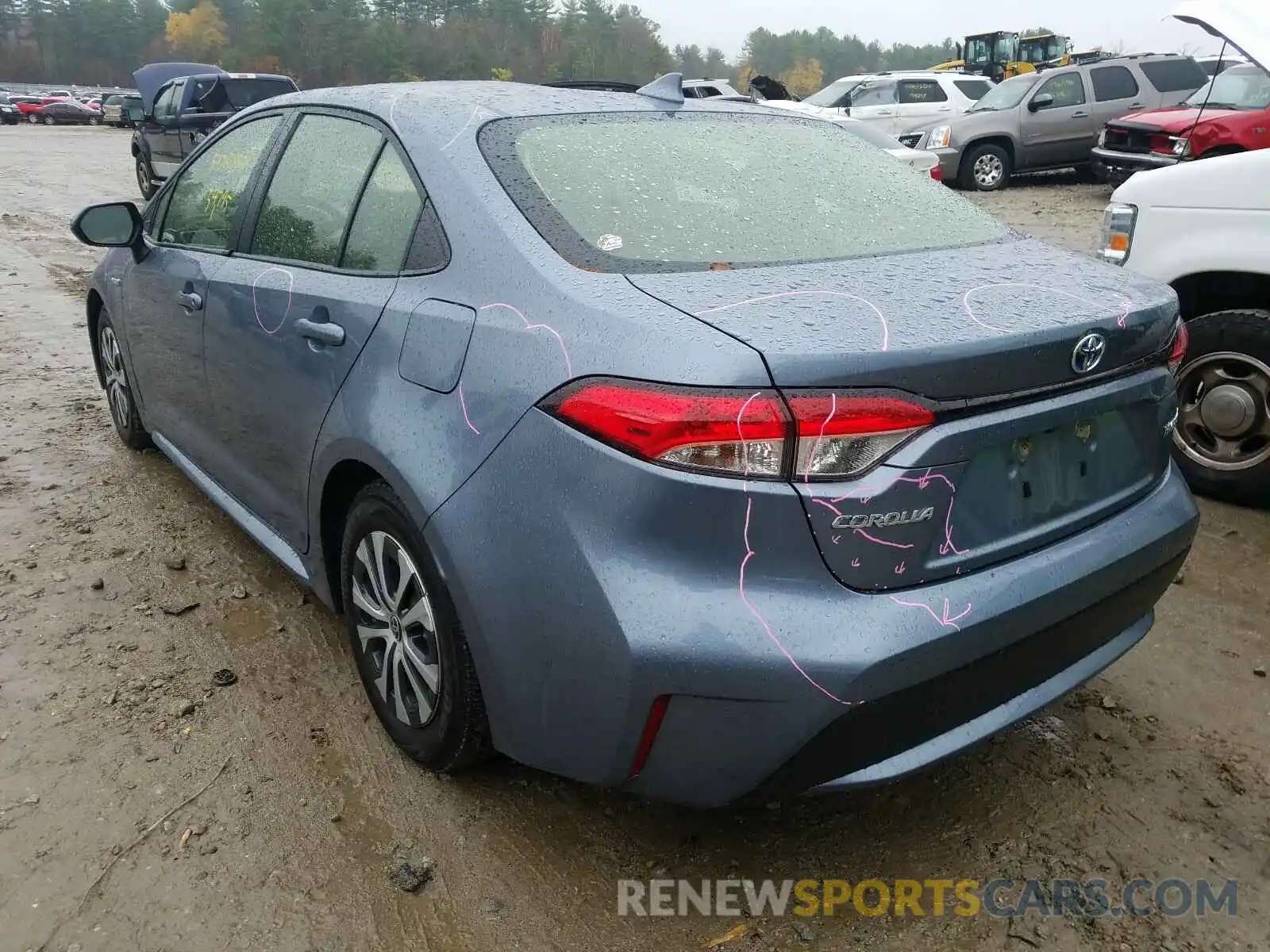 3 Photograph of a damaged car JTDEBRBE1LJ004182 TOYOTA COROLLA 2020