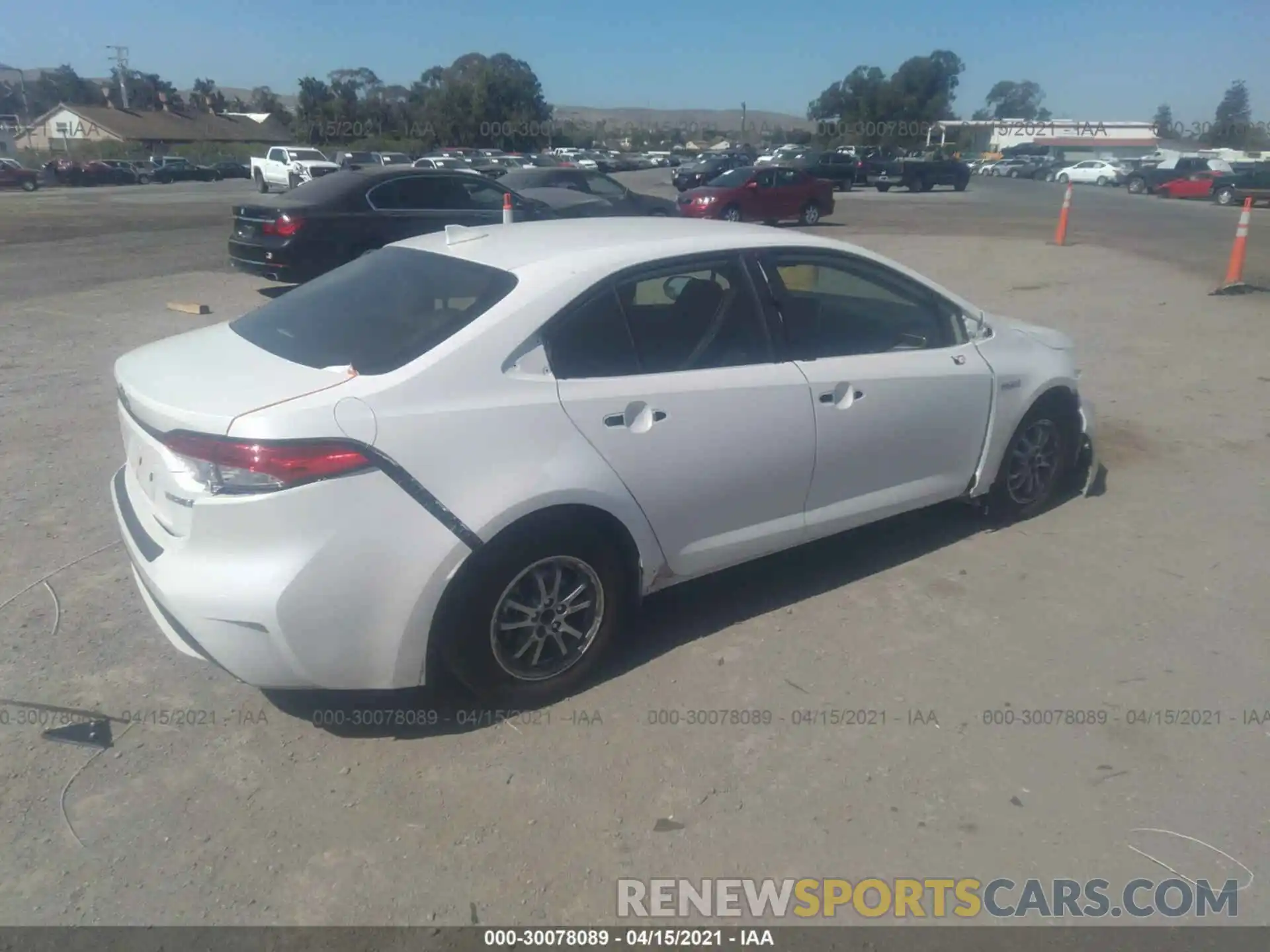 4 Photograph of a damaged car JTDEBRBE1LJ007146 TOYOTA COROLLA 2020