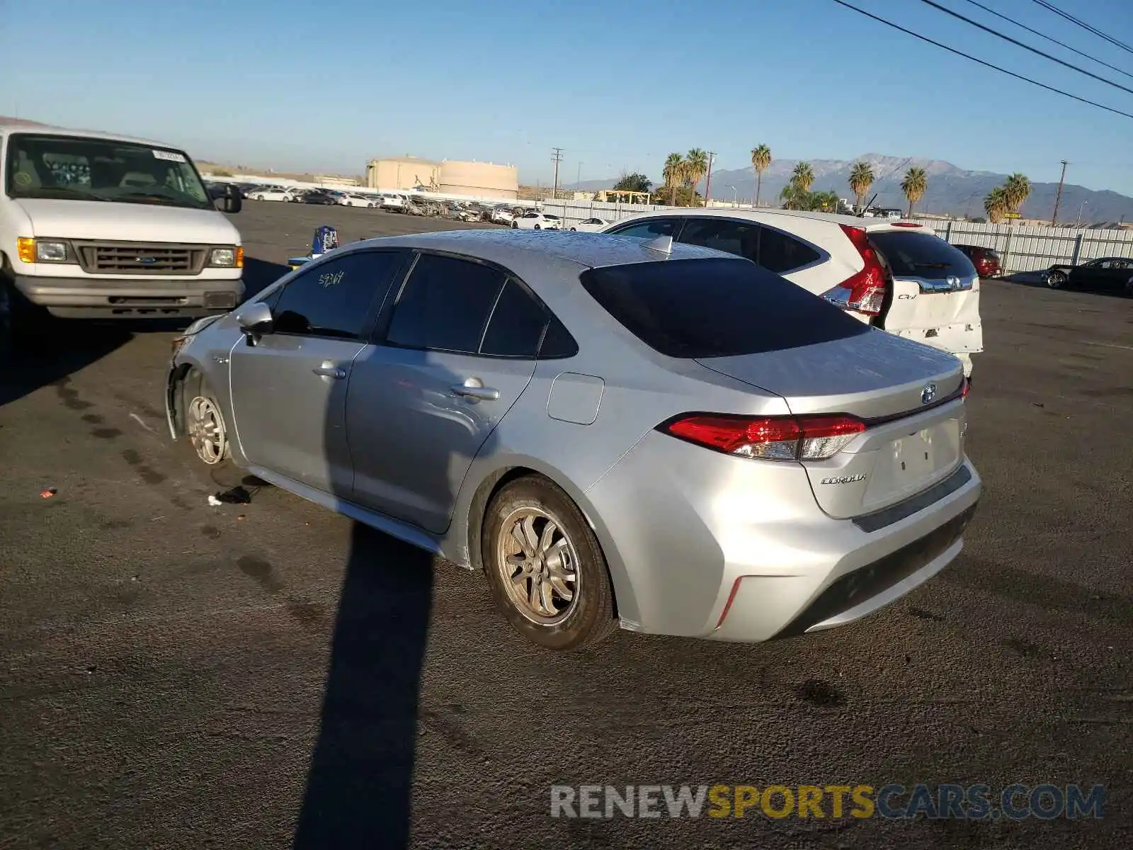 3 Photograph of a damaged car JTDEBRBE1LJ007387 TOYOTA COROLLA 2020