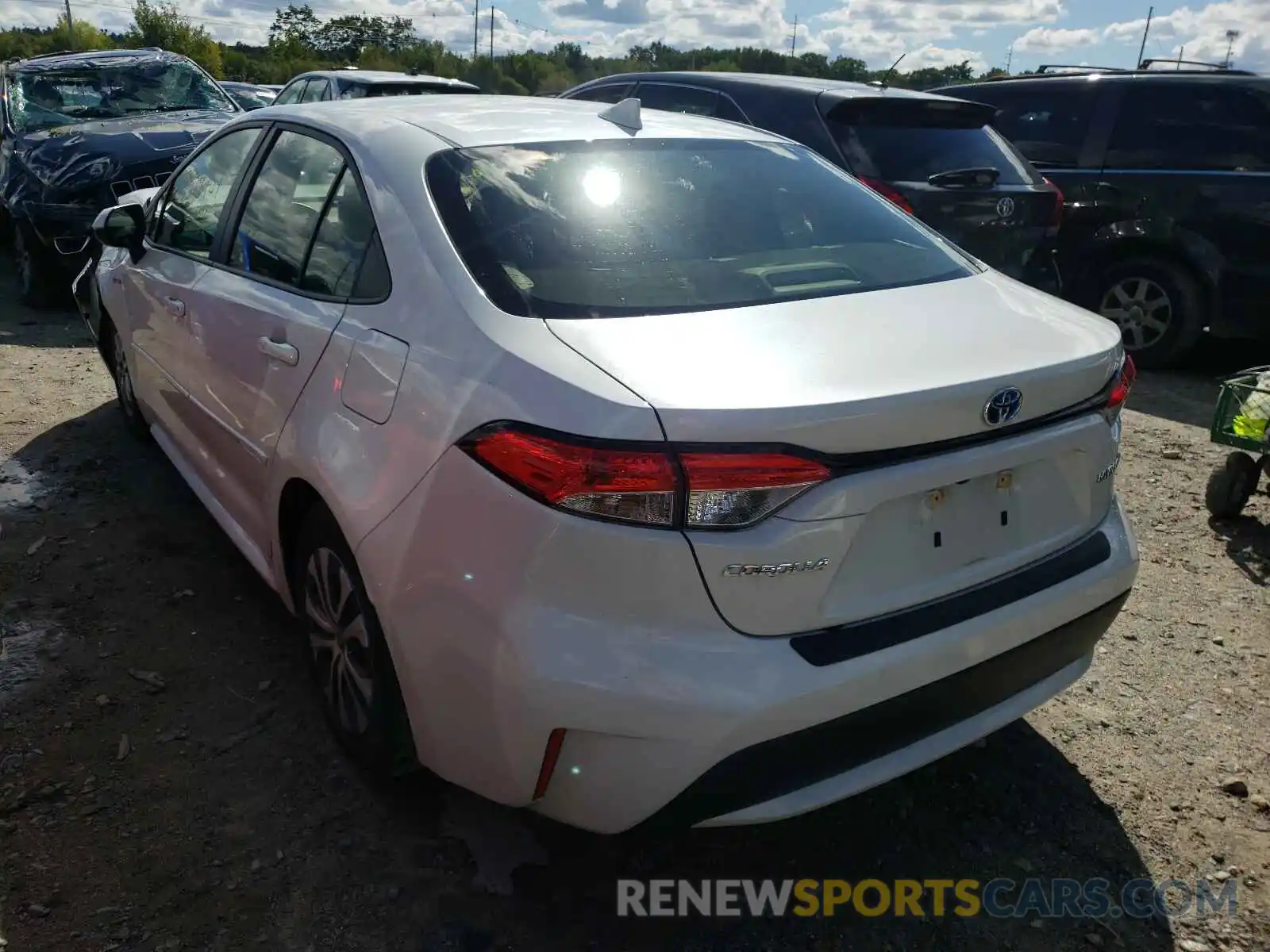 3 Photograph of a damaged car JTDEBRBE1LJ007860 TOYOTA COROLLA 2020