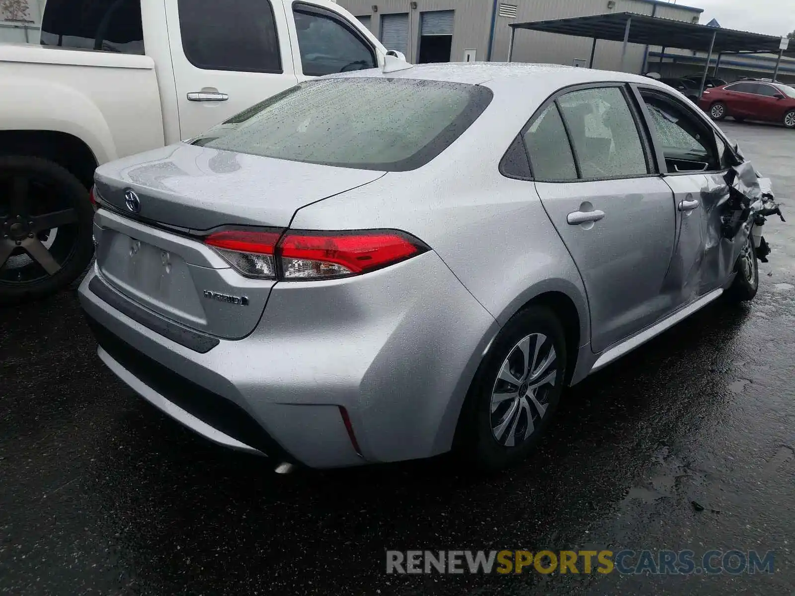 4 Photograph of a damaged car JTDEBRBE1LJ008524 TOYOTA COROLLA 2020