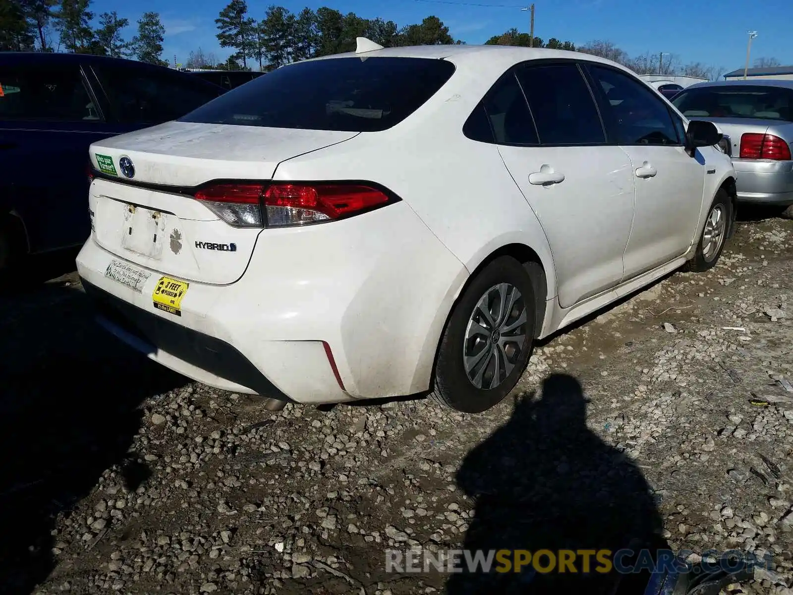 4 Photograph of a damaged car JTDEBRBE1LJ008975 TOYOTA COROLLA 2020