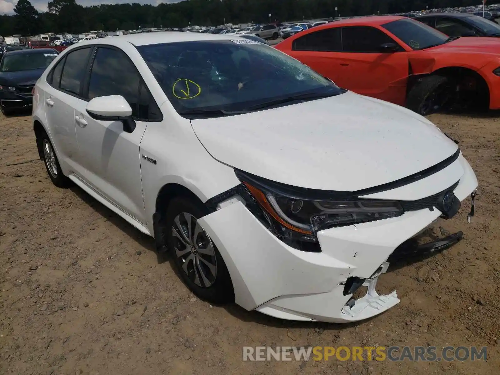 1 Photograph of a damaged car JTDEBRBE1LJ011164 TOYOTA COROLLA 2020