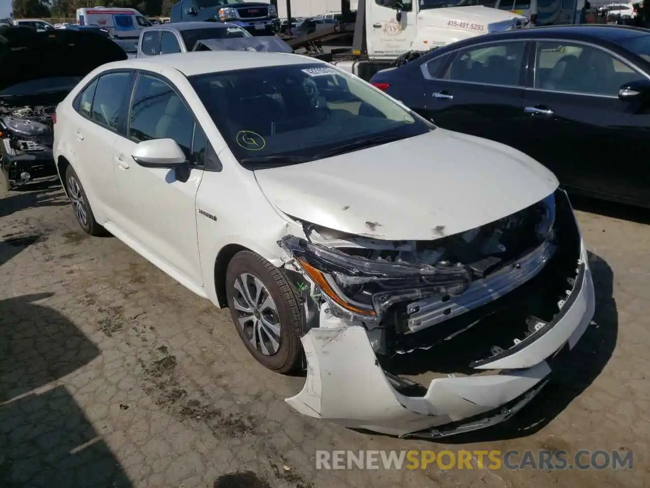 1 Photograph of a damaged car JTDEBRBE1LJ012475 TOYOTA COROLLA 2020