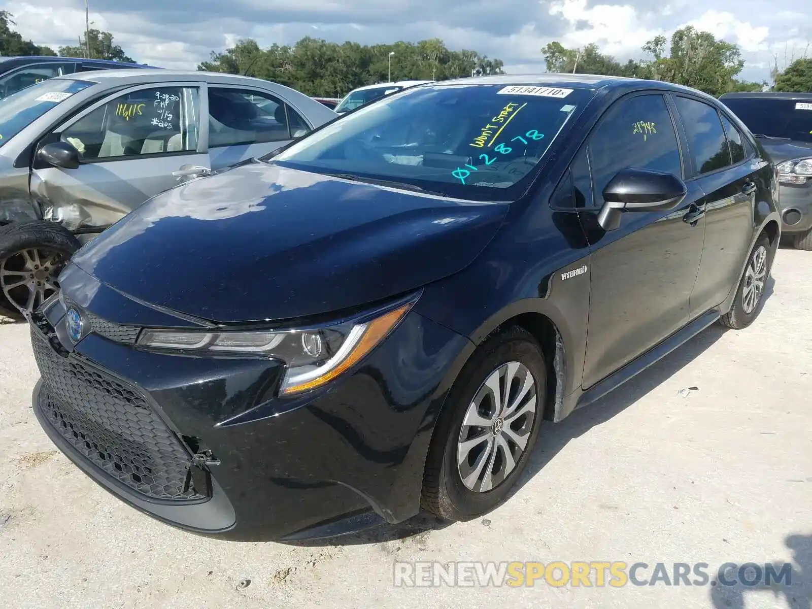 2 Photograph of a damaged car JTDEBRBE1LJ012878 TOYOTA COROLLA 2020