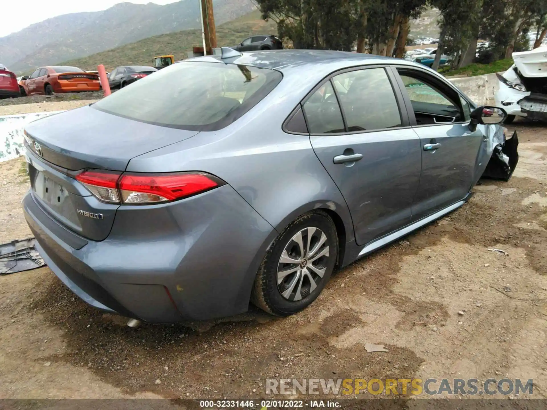 4 Photograph of a damaged car JTDEBRBE1LJ014596 TOYOTA COROLLA 2020