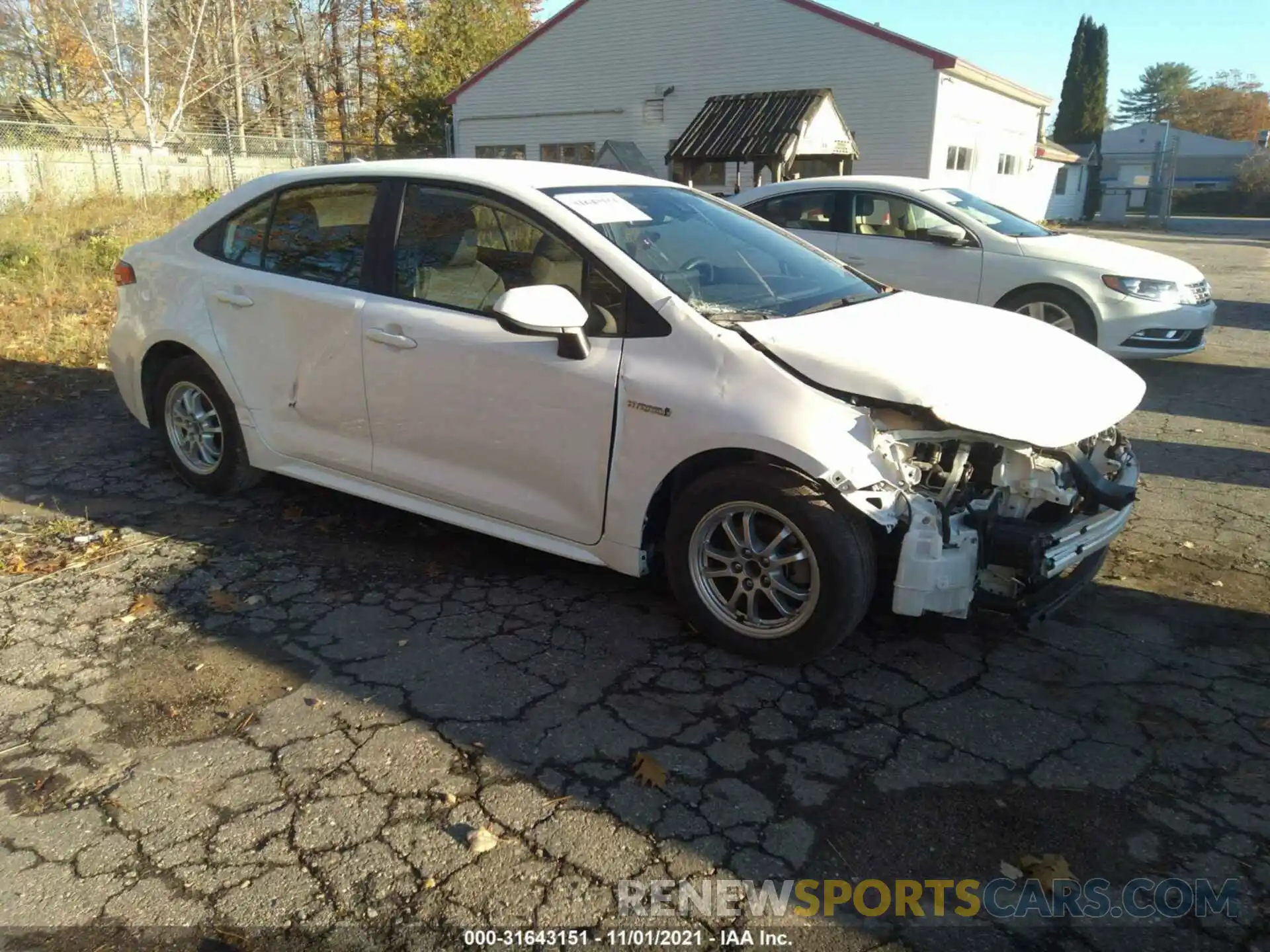 1 Photograph of a damaged car JTDEBRBE1LJ015215 TOYOTA COROLLA 2020