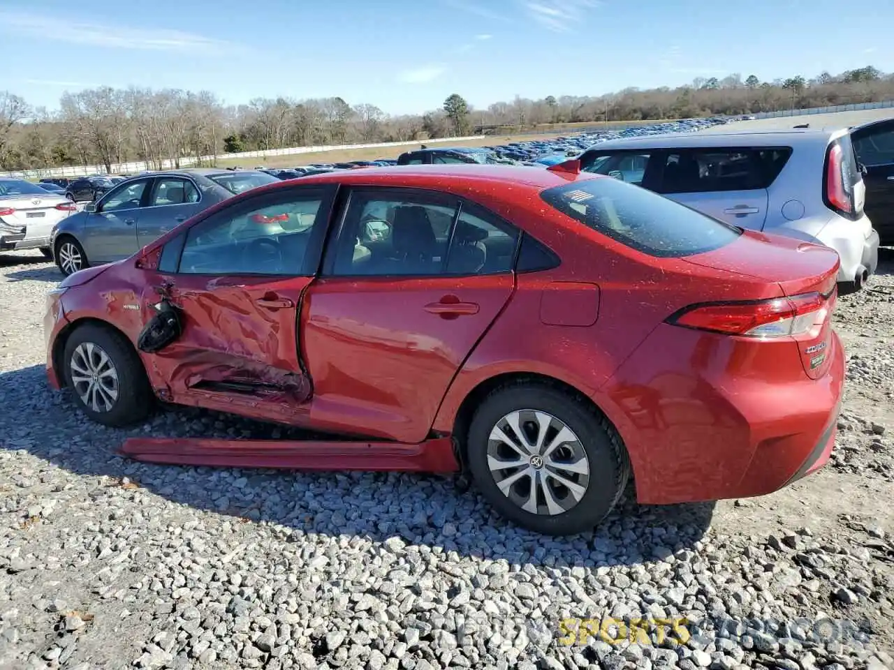 2 Photograph of a damaged car JTDEBRBE1LJ015439 TOYOTA COROLLA 2020