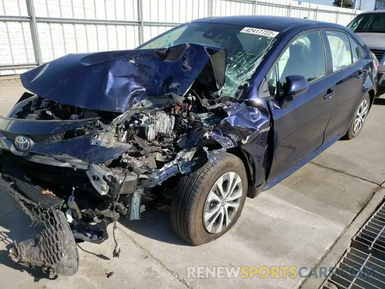 2 Photograph of a damaged car JTDEBRBE1LJ016994 TOYOTA COROLLA 2020