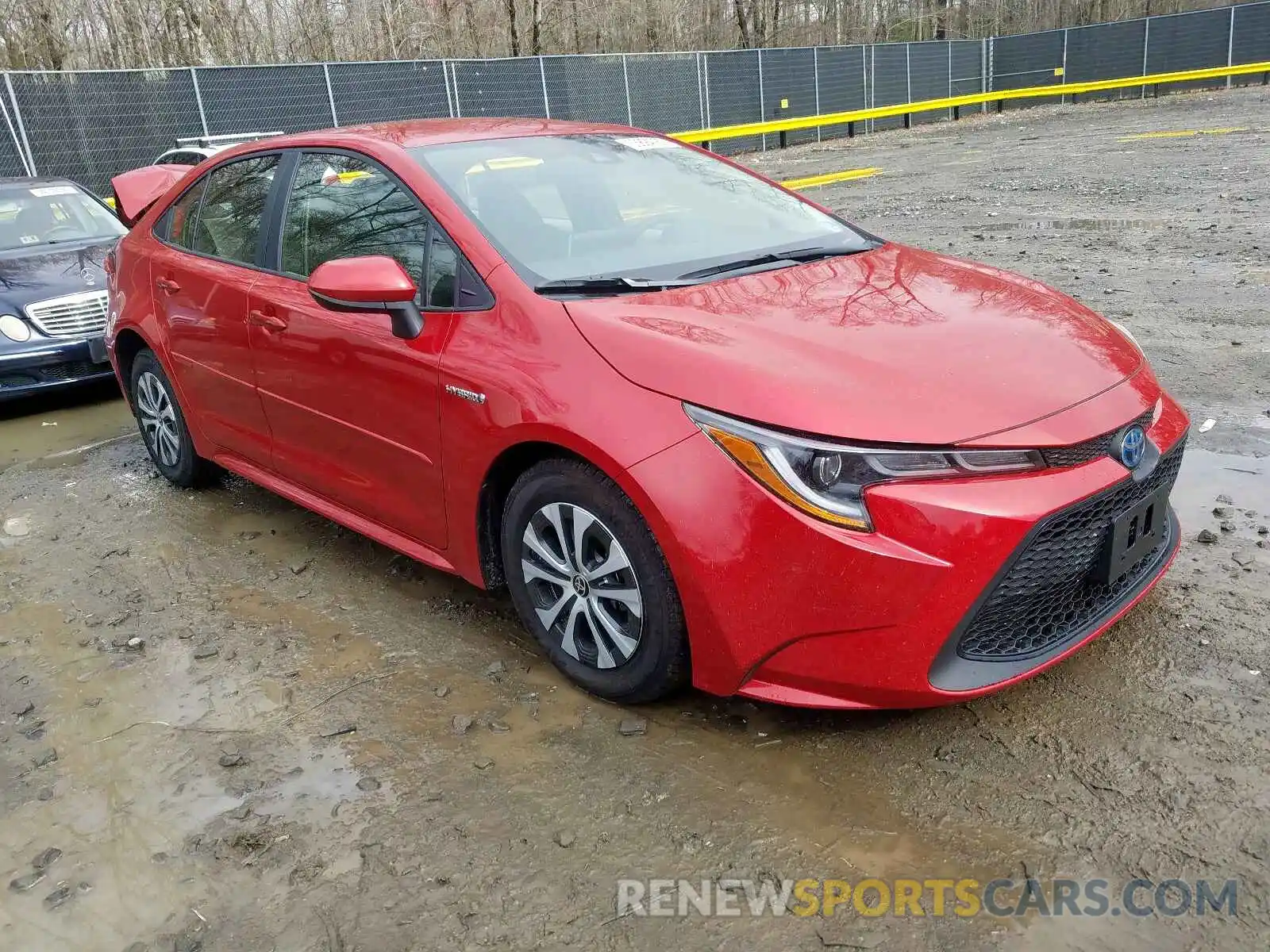 1 Photograph of a damaged car JTDEBRBE1LJ018311 TOYOTA COROLLA 2020