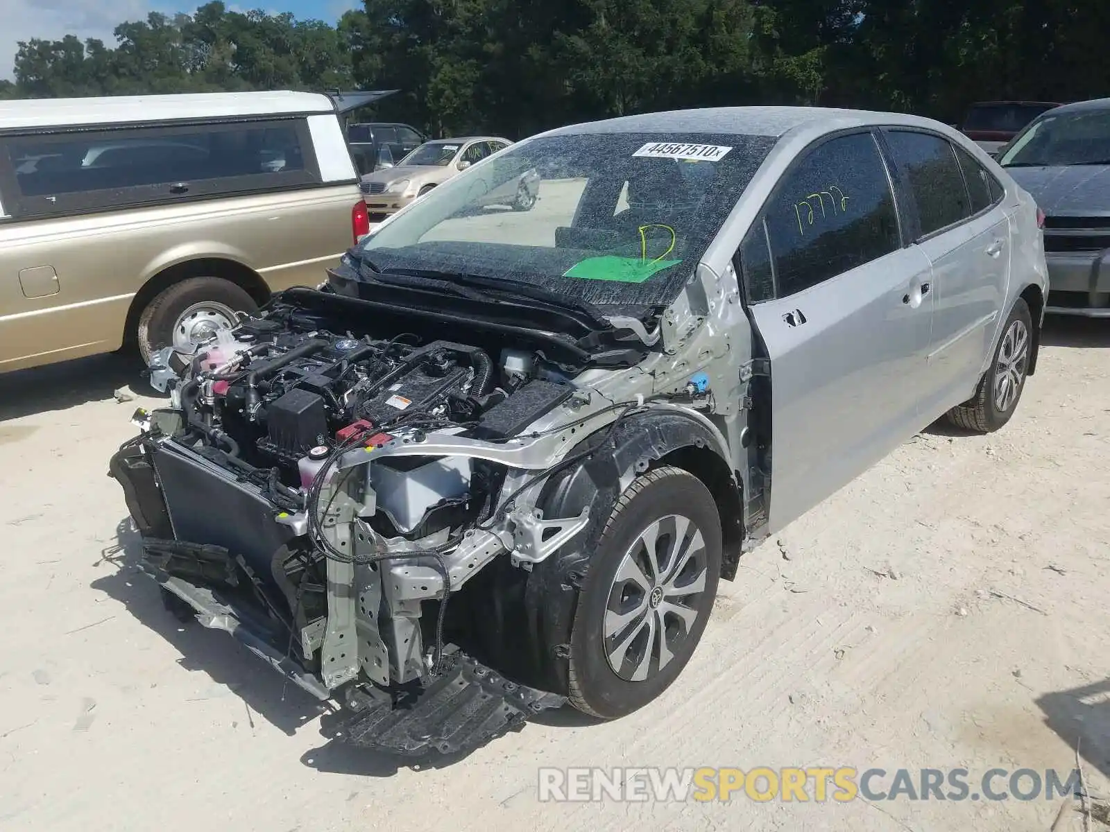 2 Photograph of a damaged car JTDEBRBE1LJ022150 TOYOTA COROLLA 2020