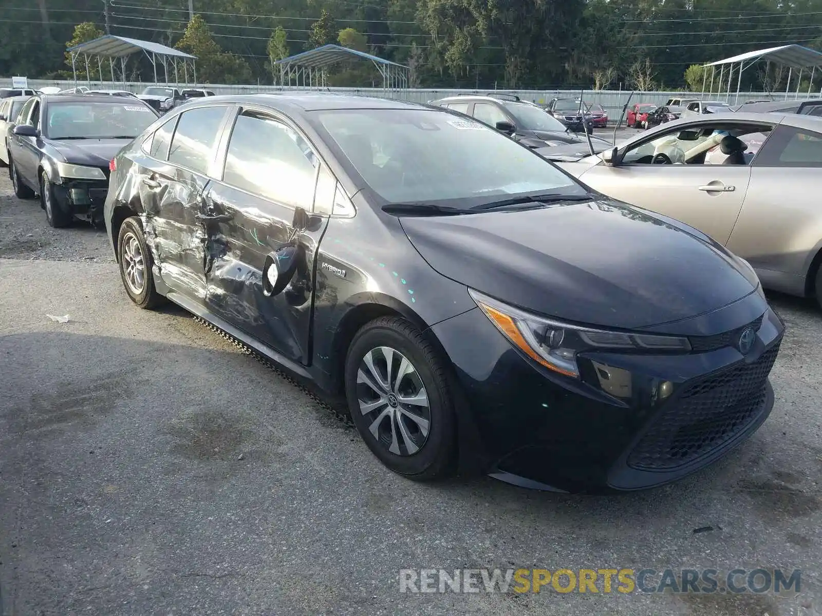 1 Photograph of a damaged car JTDEBRBE2LJ001906 TOYOTA COROLLA 2020