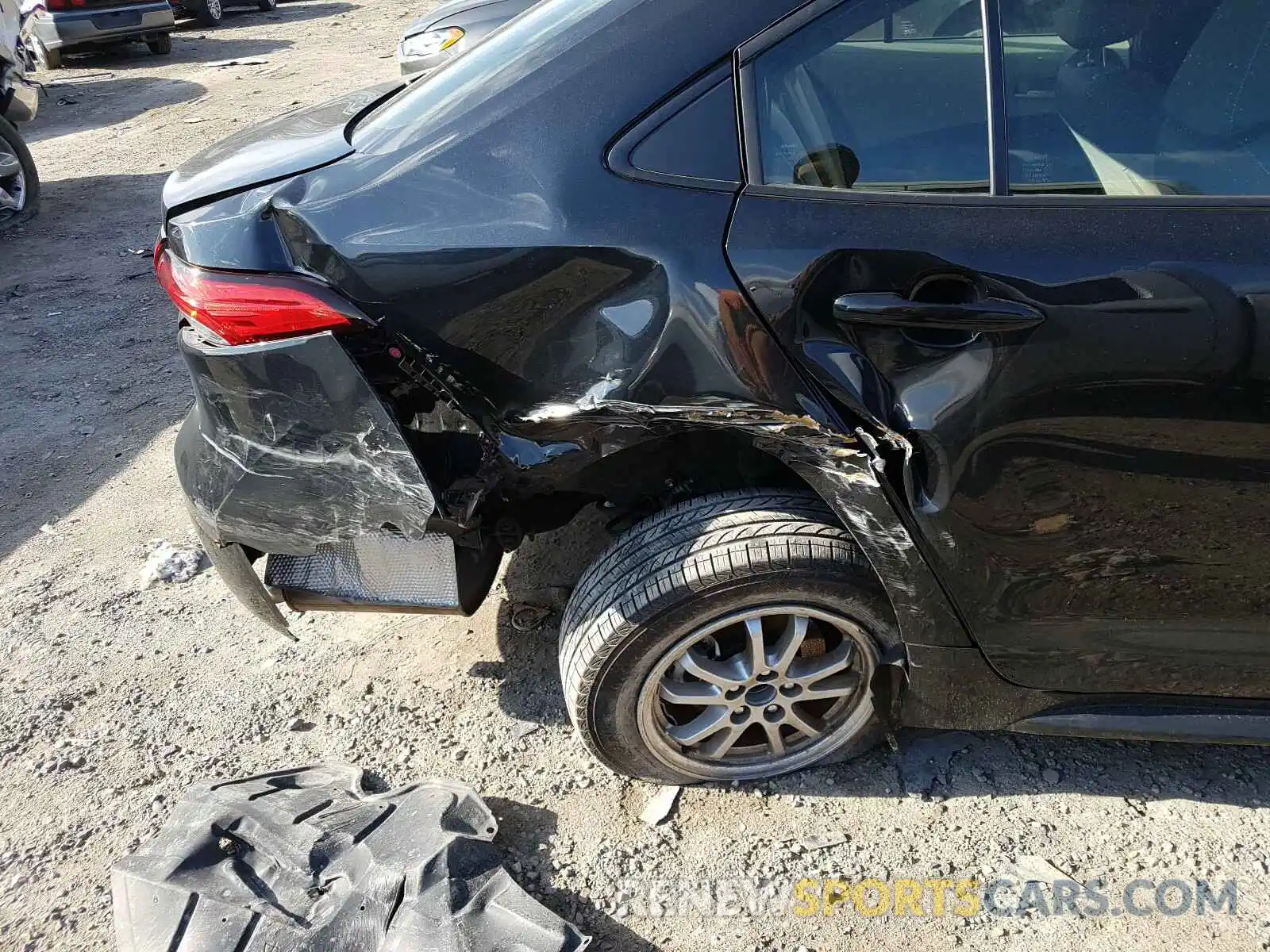 9 Photograph of a damaged car JTDEBRBE2LJ002571 TOYOTA COROLLA 2020