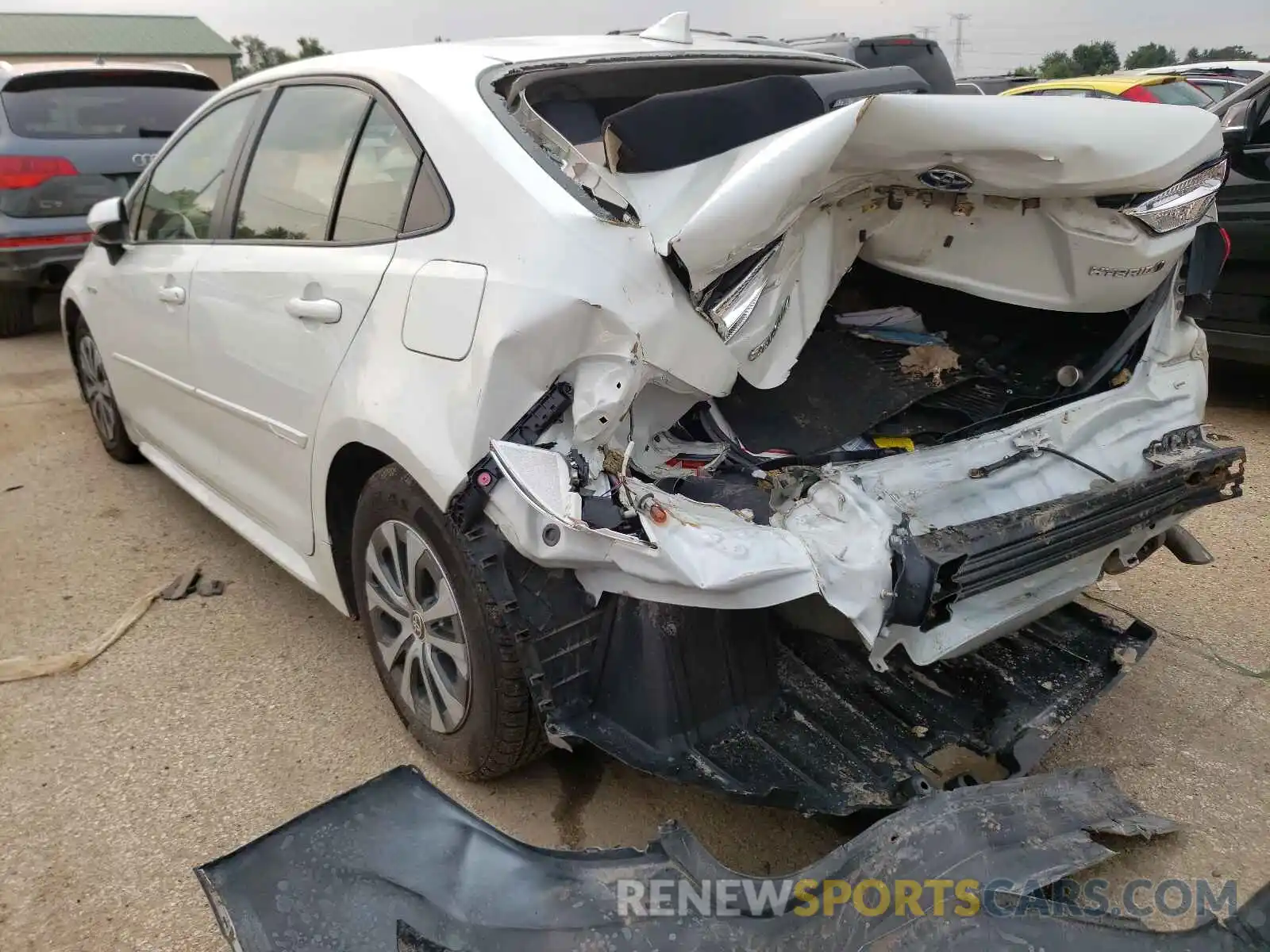 3 Photograph of a damaged car JTDEBRBE2LJ003218 TOYOTA COROLLA 2020