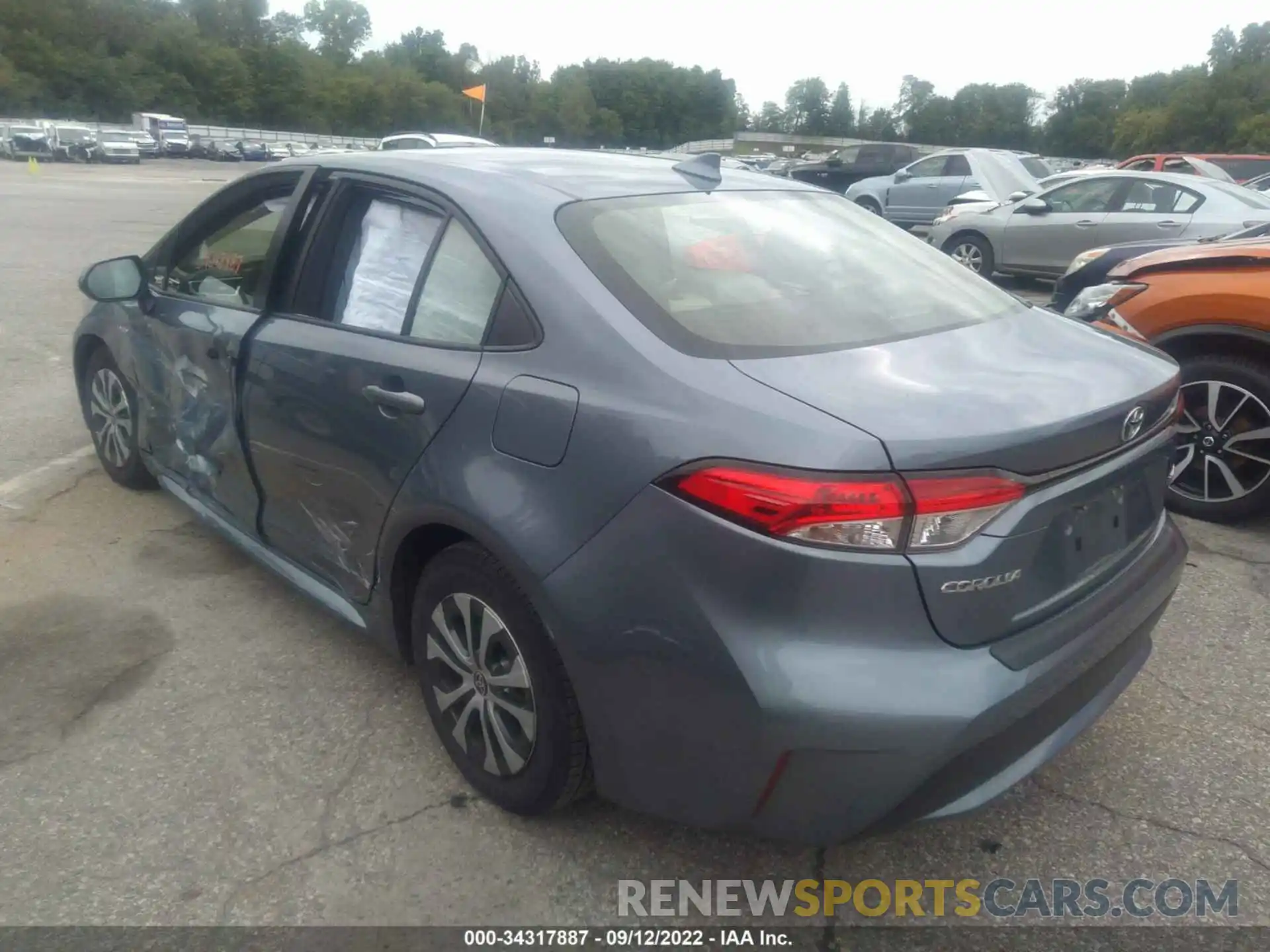 3 Photograph of a damaged car JTDEBRBE2LJ003283 TOYOTA COROLLA 2020