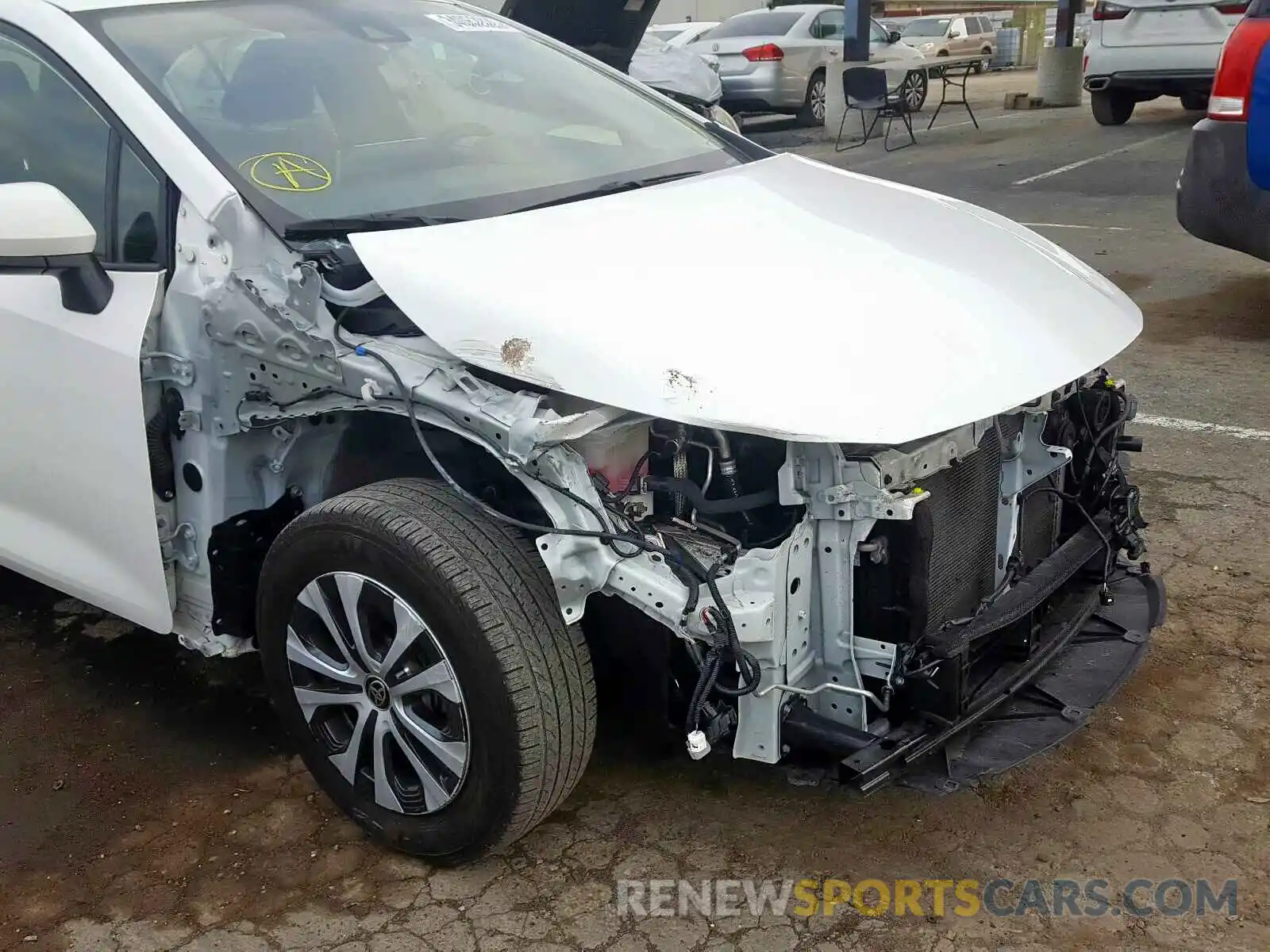 9 Photograph of a damaged car JTDEBRBE2LJ004157 TOYOTA COROLLA 2020