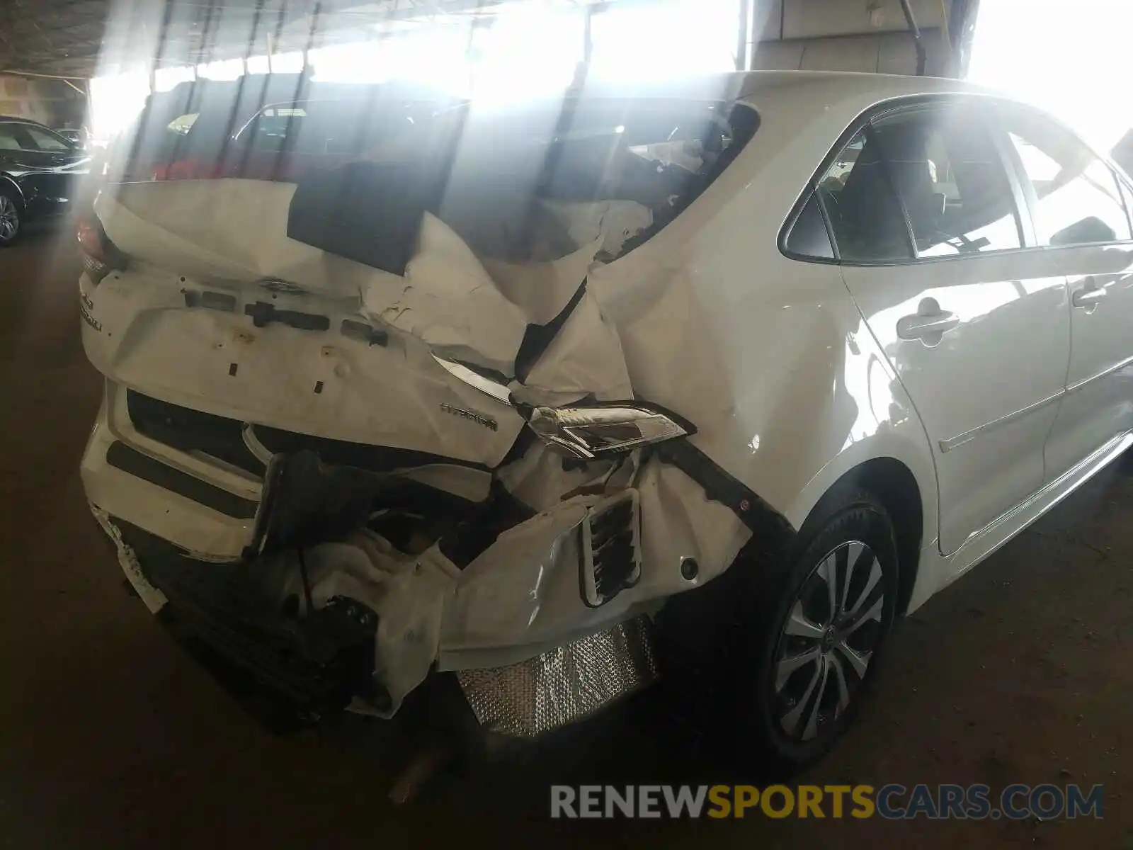 9 Photograph of a damaged car JTDEBRBE2LJ005700 TOYOTA COROLLA 2020