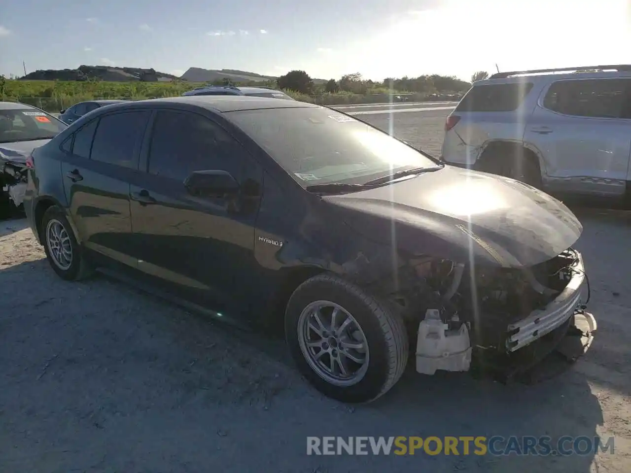 1 Photograph of a damaged car JTDEBRBE2LJ007446 TOYOTA COROLLA 2020