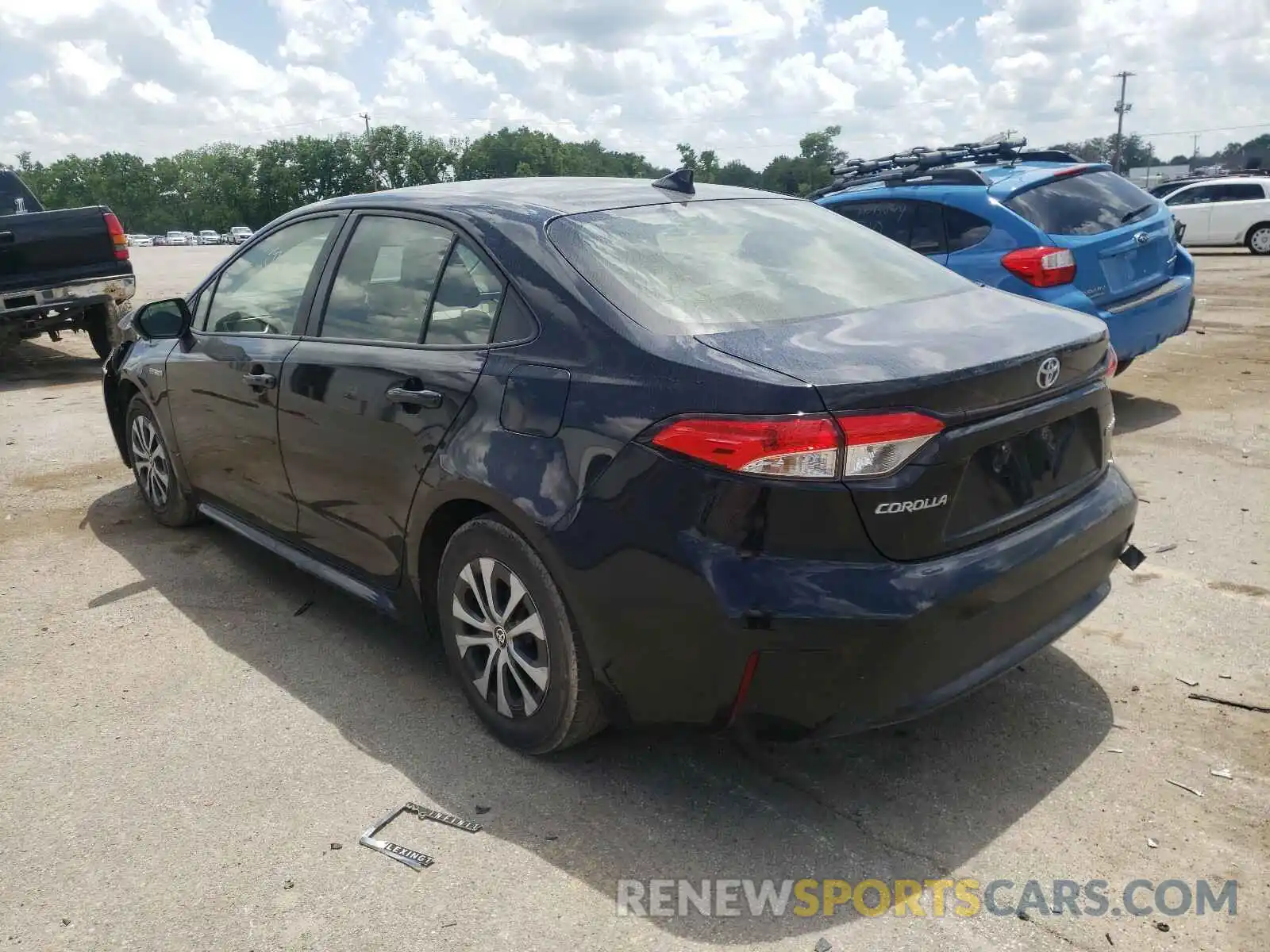 3 Photograph of a damaged car JTDEBRBE2LJ009214 TOYOTA COROLLA 2020