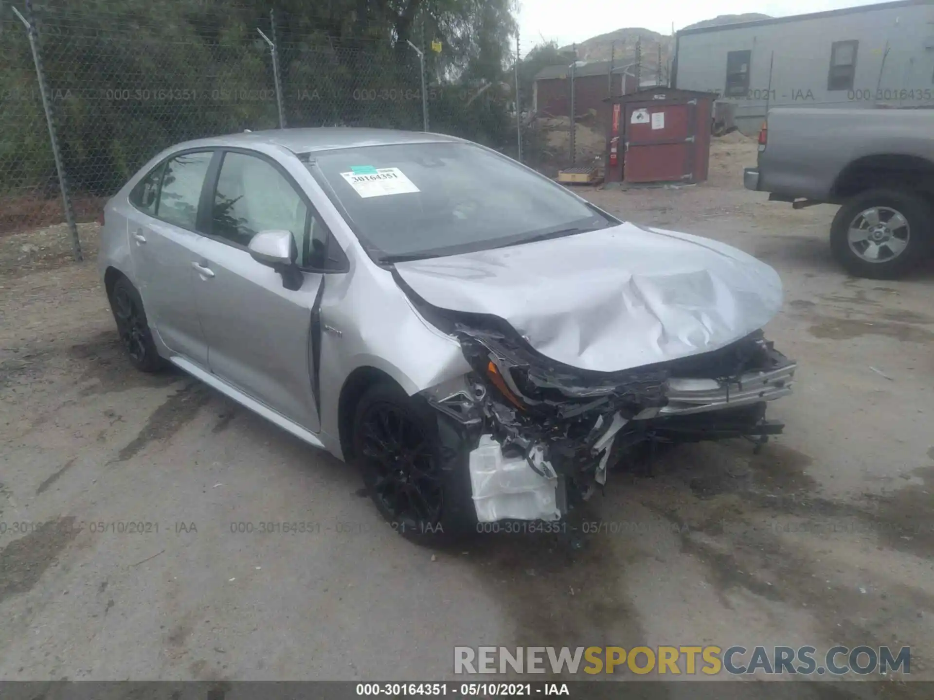 1 Photograph of a damaged car JTDEBRBE2LJ009634 TOYOTA COROLLA 2020